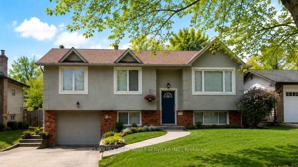 699 Castleguard Crescent, Burlington — Detached for sale, photo 1