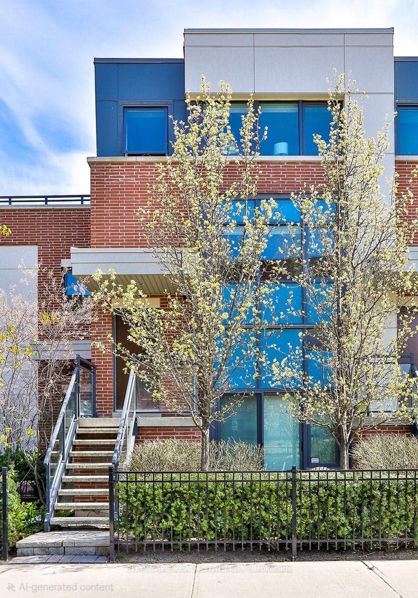 35 Oak Street — photo 1