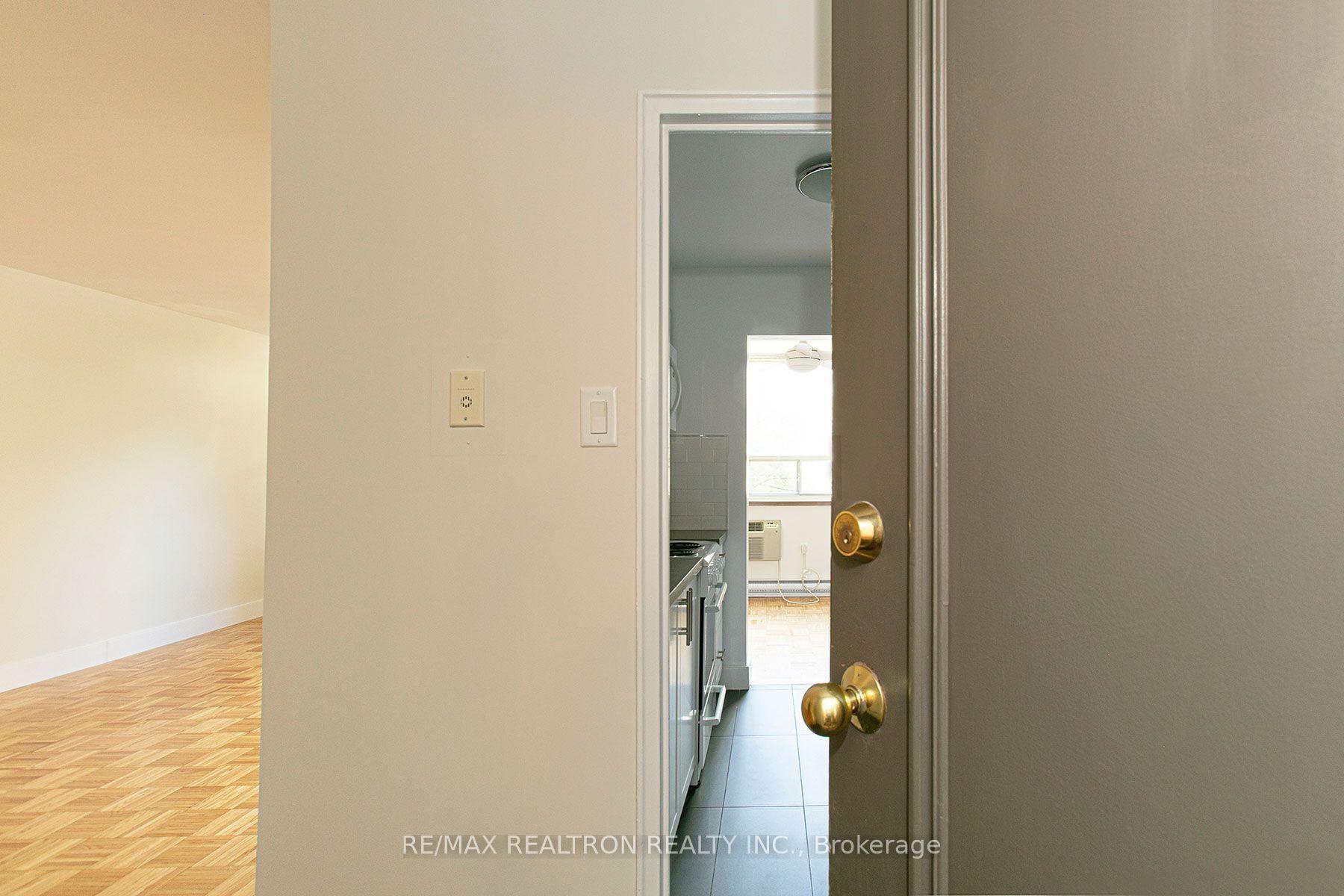 55 Isabella Street 705 #705, Toronto — Condo for lease, photo 1