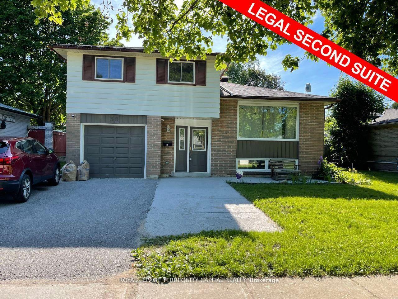 30 Thorncrest Road — photo 1