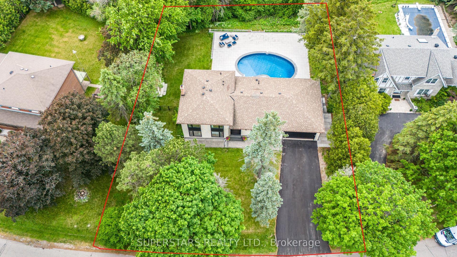 56 Cynthia Crescent, Richmond Hill — Detached for sale, photo 1
