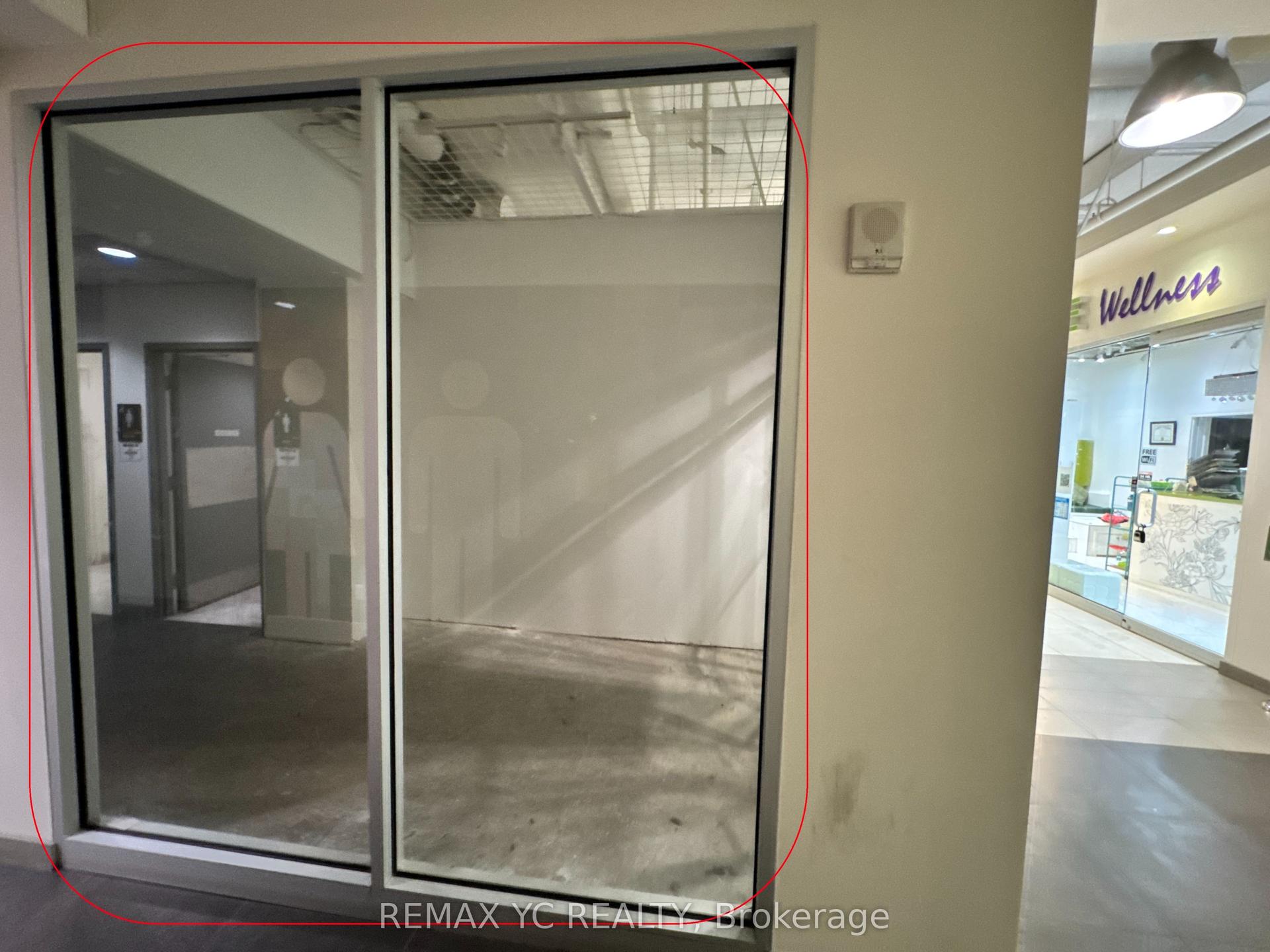 7181 Yonge Street 132 #132, Markham — Commercial for sale, photo 1