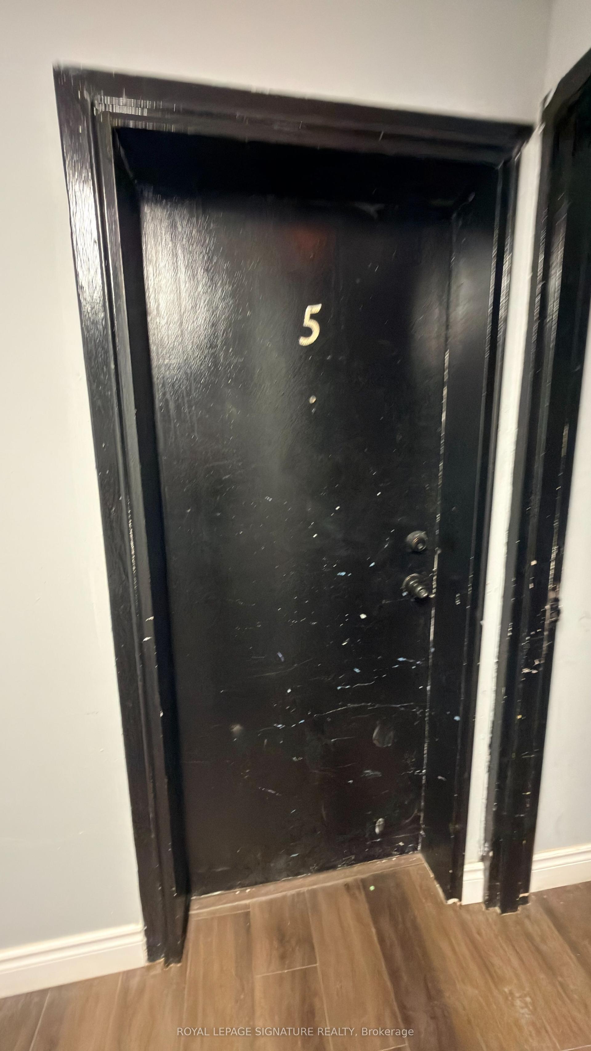 92 Wolfe Street 5 #5, Oshawa — Multiplex for lease, photo 1