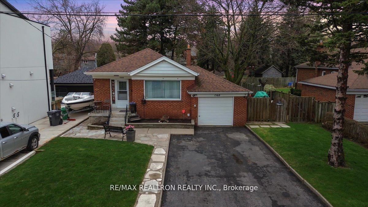 1568 Asgard Drive, Mississauga — Detached for sale, photo 1