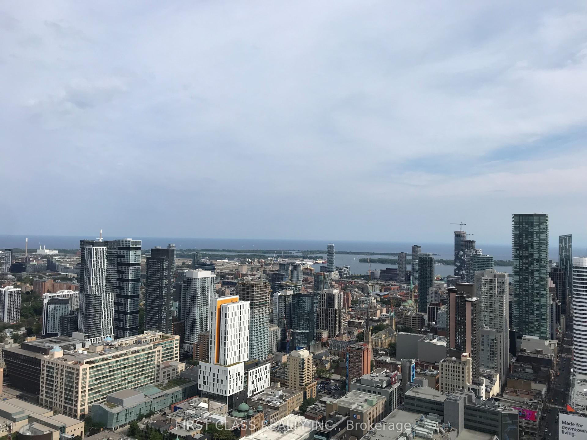 386 Yonge Street 5102 #5102, Toronto — Condo for lease, photo 1
