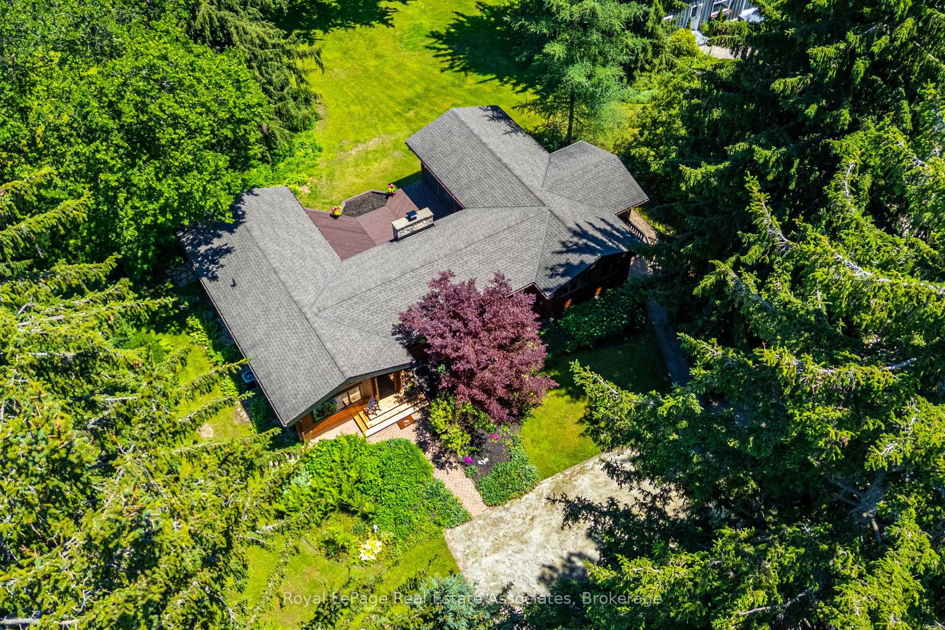 19 Confederation Street, Halton Hills — Detached for sale, photo 1