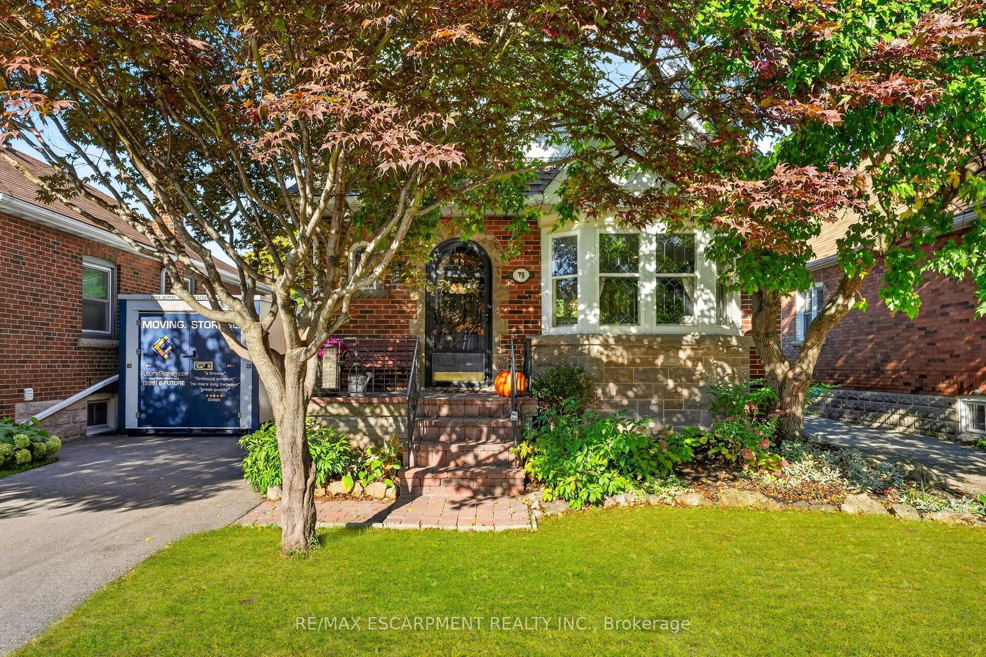 78 CAMERON Avenue S, Hamilton — Detached for sale, photo 1