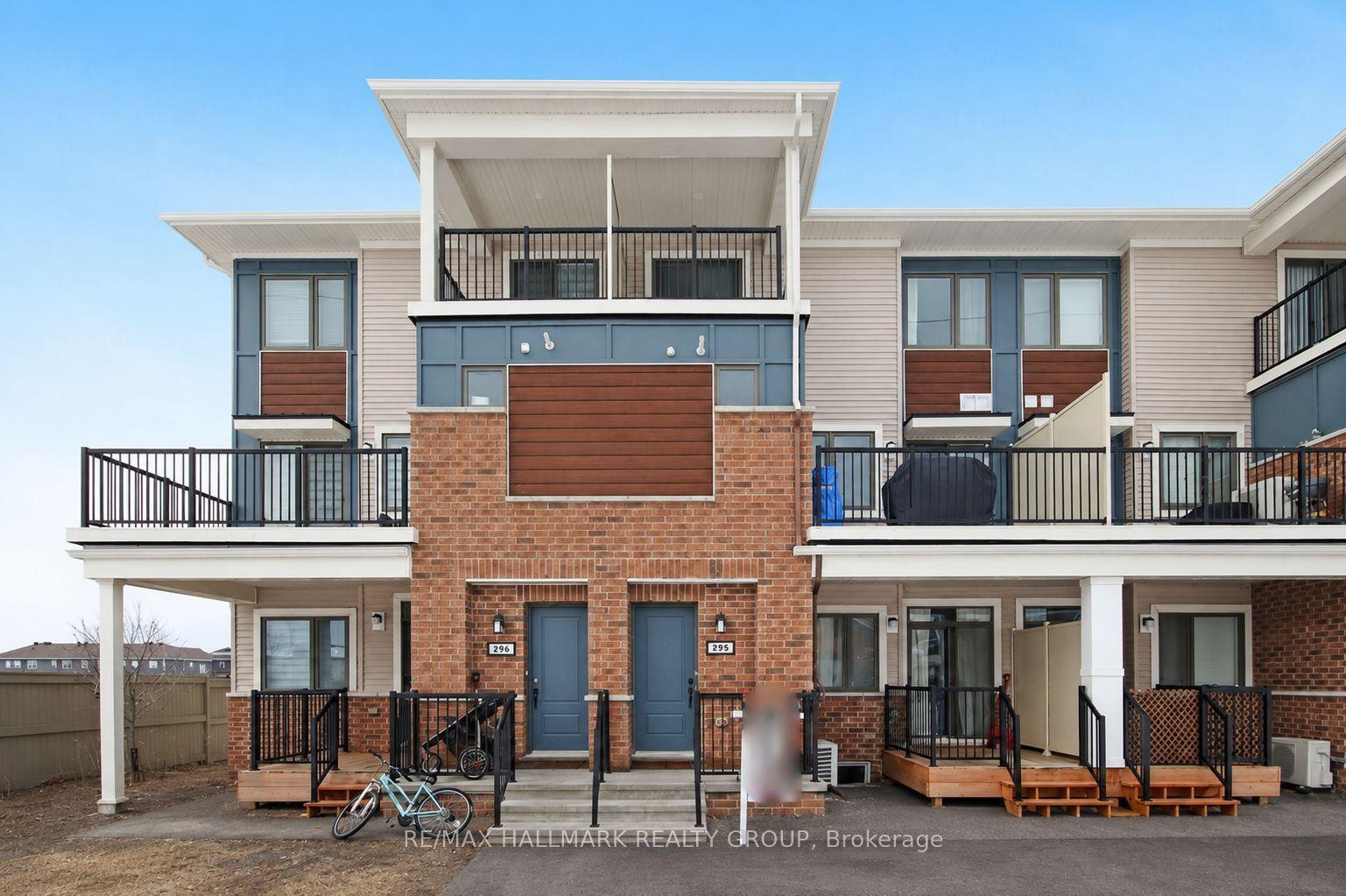 298 Zenith Private, Barrhaven — Condo Town for lease, photo 1