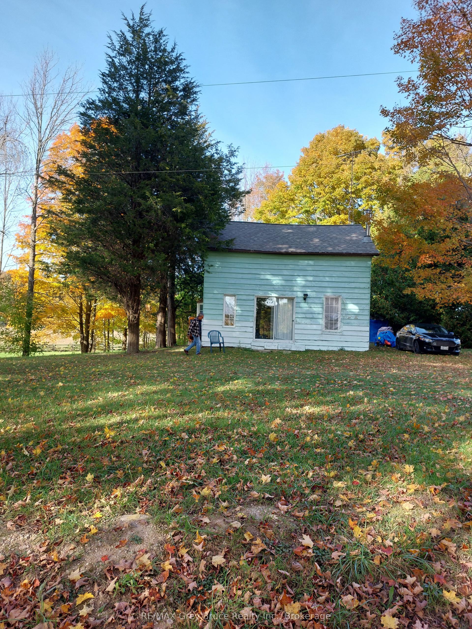 130 Crooked Hill Road — photo 1