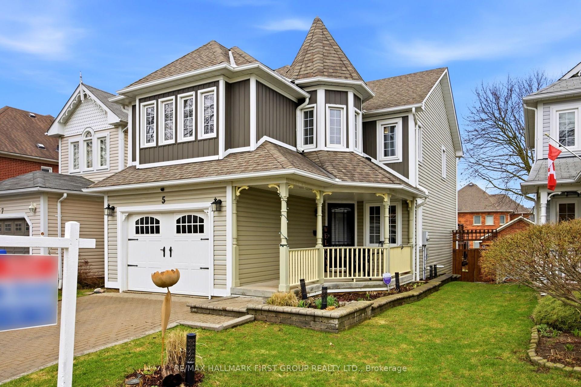 5 Knox Crescent — photo 1