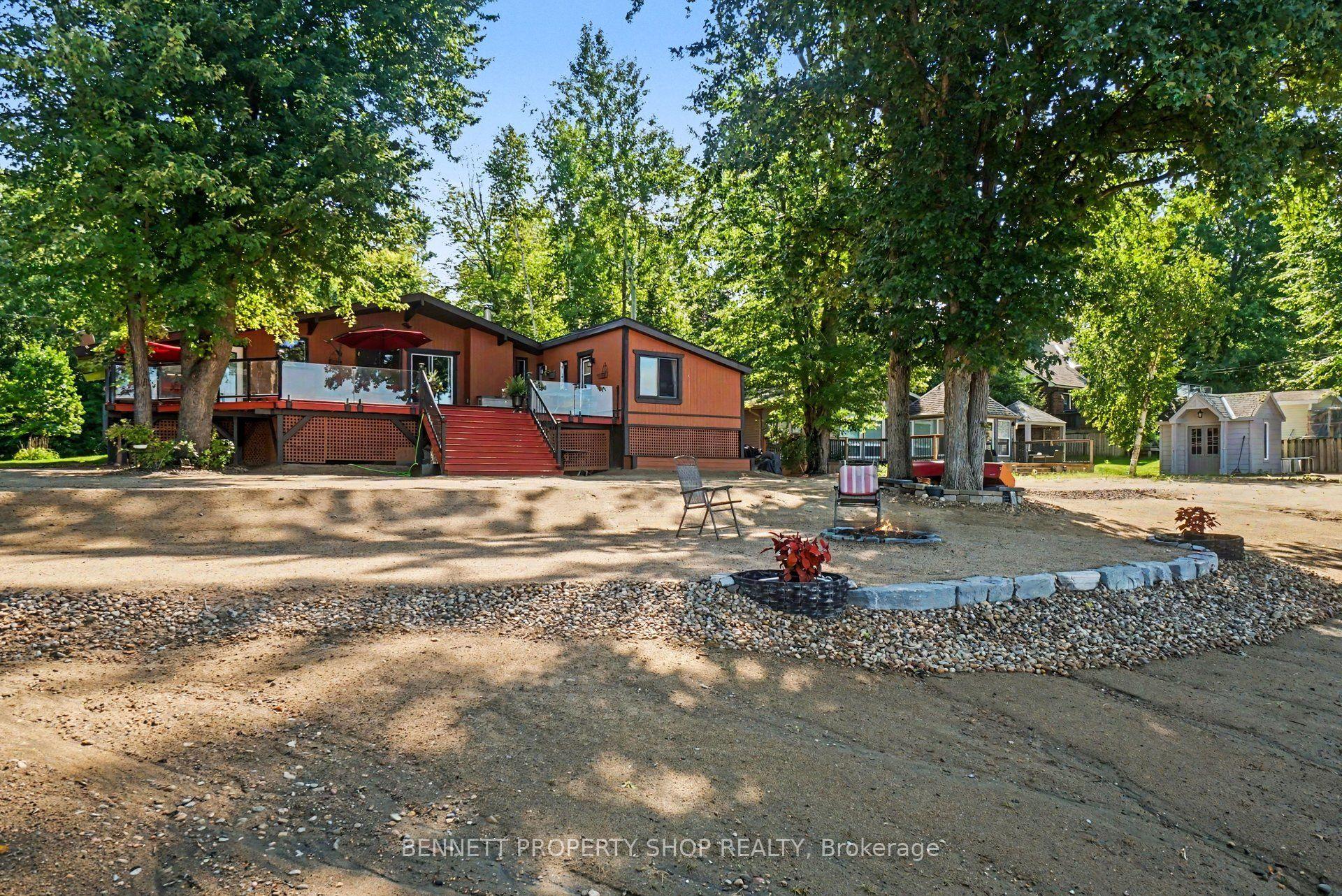 4240 Armitage Avenue, Constance Bay - Dunrobin - Kilmaurs - Woodlawn — Detached for sale, photo 1