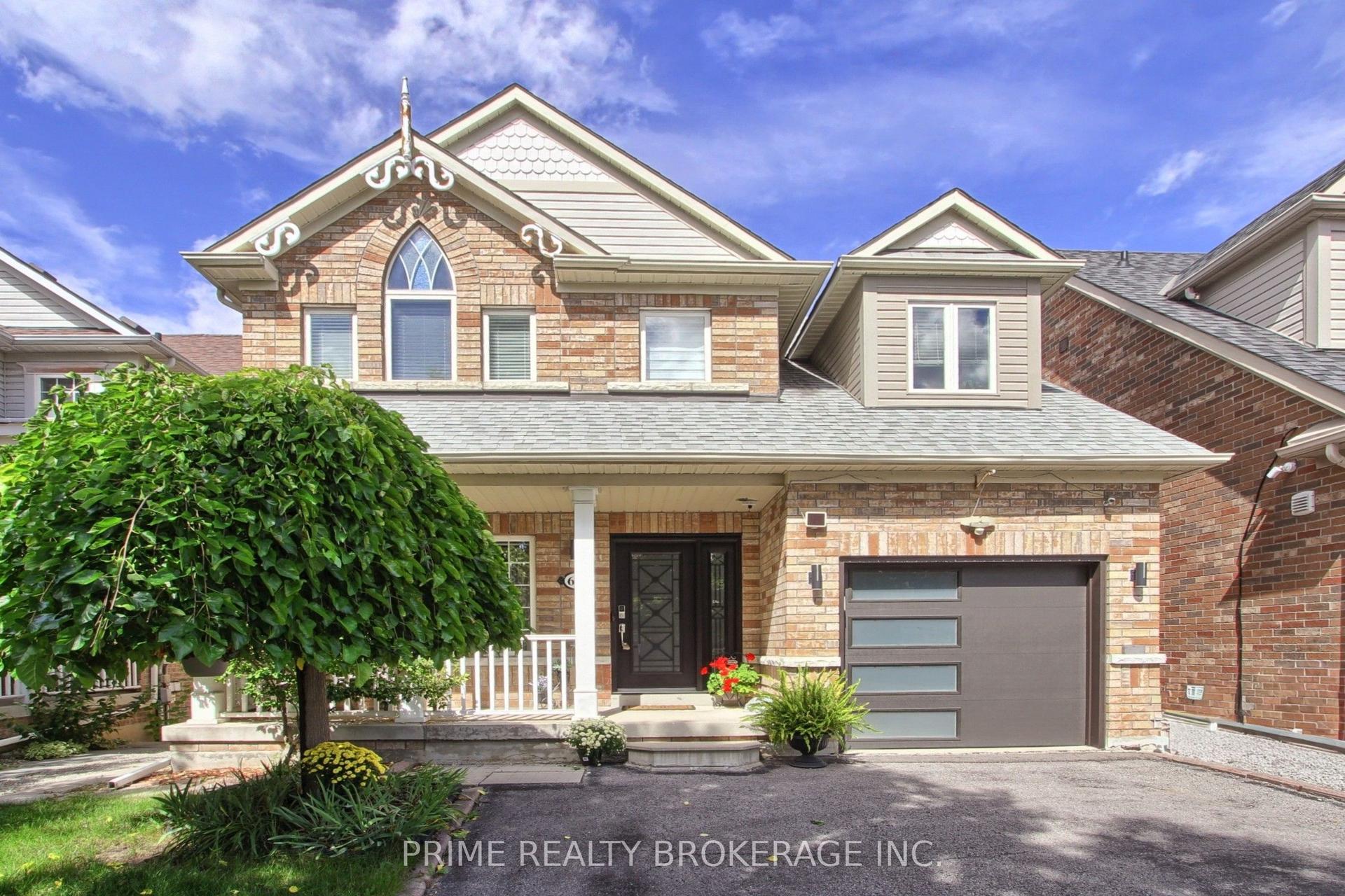 66 Earl Stewart Drive, Aurora — Detached for sale, photo 1