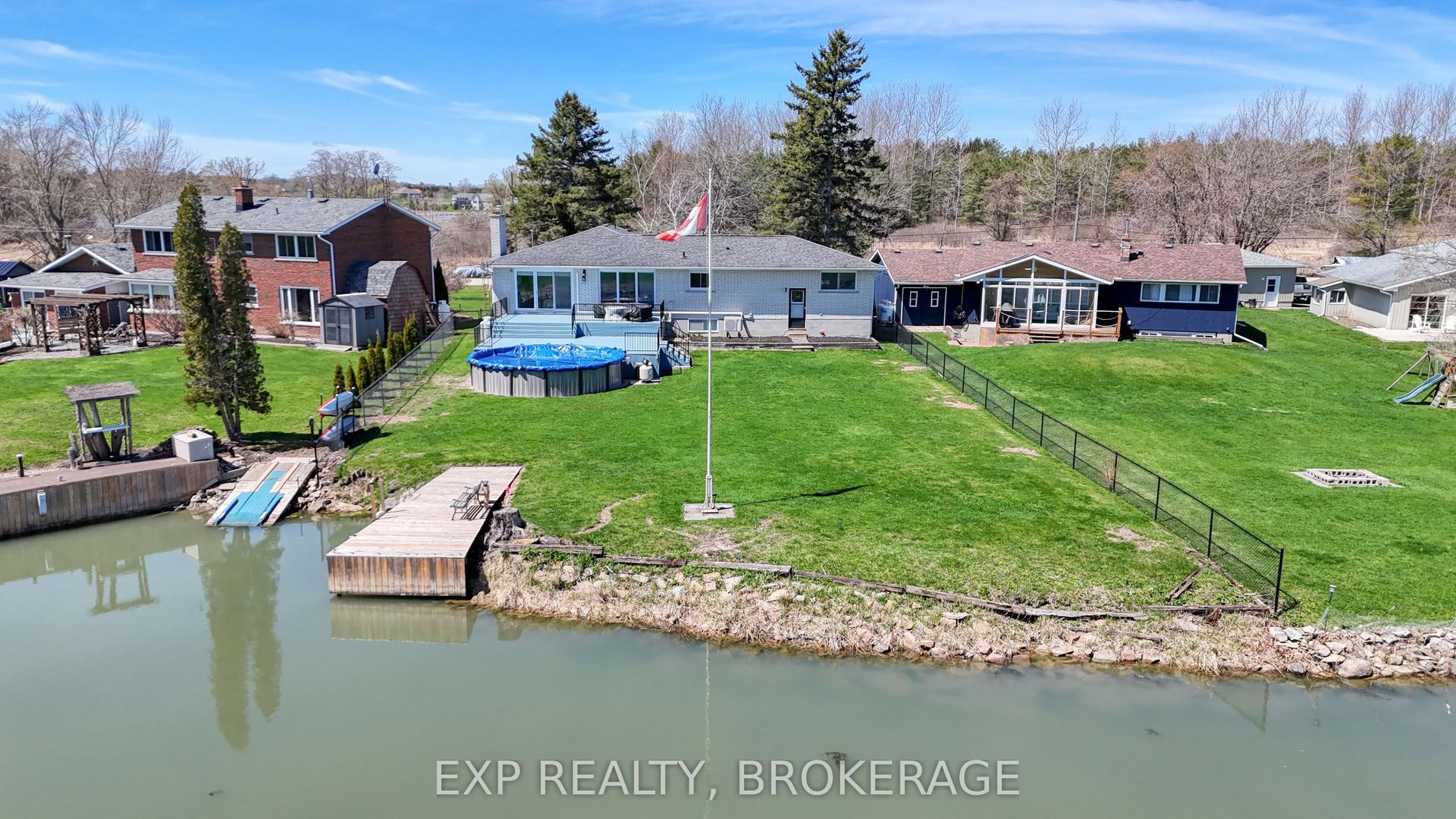 72 WILLOWBANK Road W, Front of Leeds & Seeleys Bay — Detached for sale, photo 1