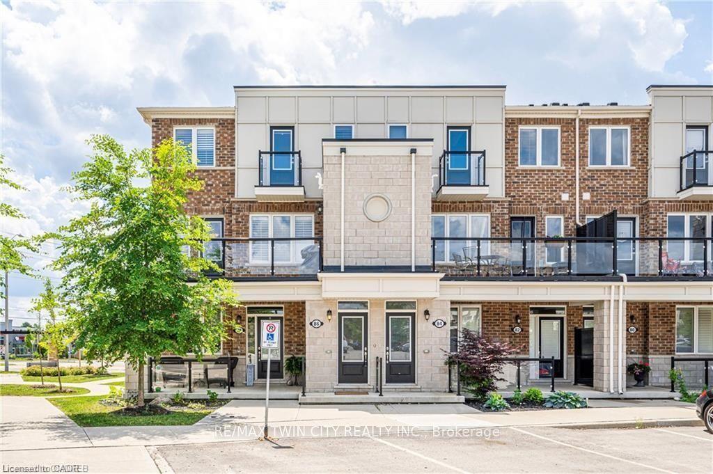 86 Daylily Lane, Kitchener — Condo Town for lease, photo 1
