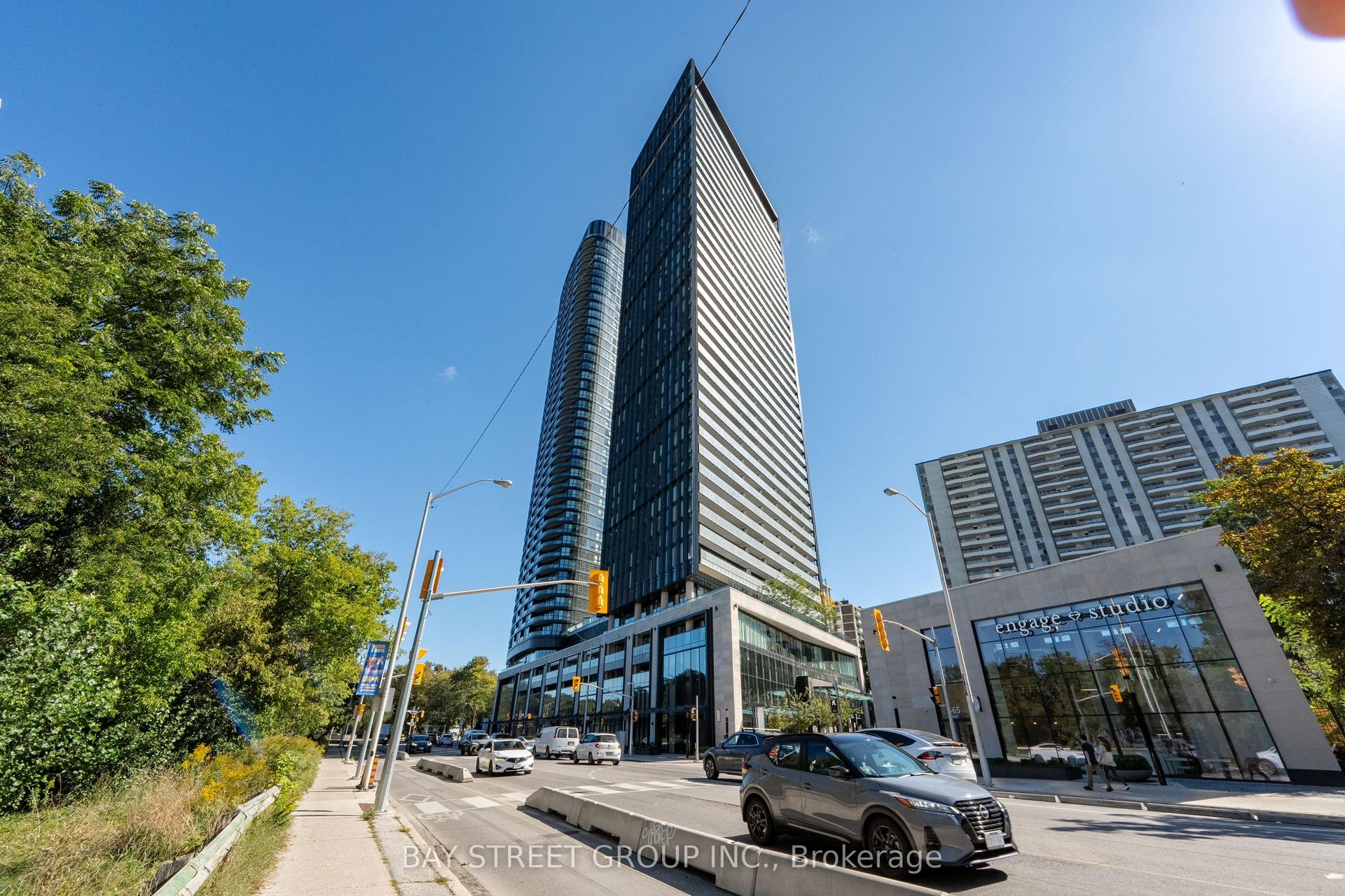 575 Bloor Street E 3310 #3310 — photo 1