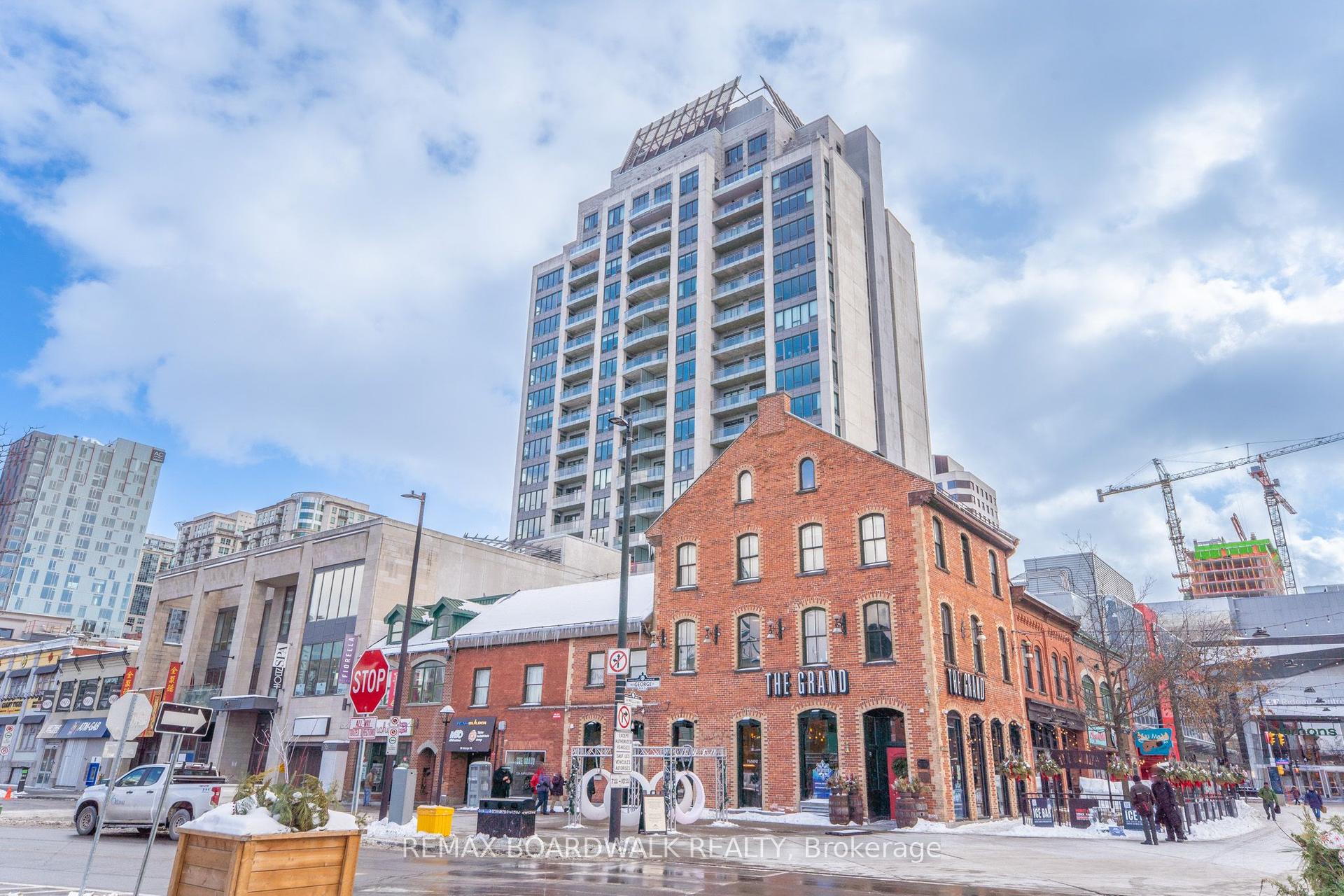90 George Street 401 #401 — photo 1