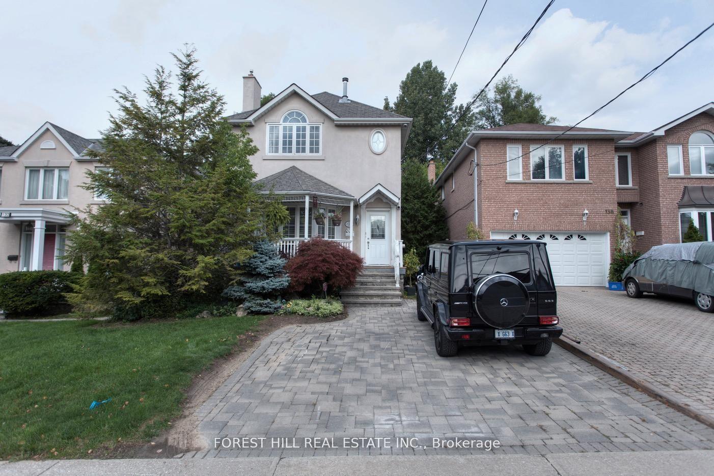 136 Hollywood Avenue, Toronto — Detached for sale, photo 1