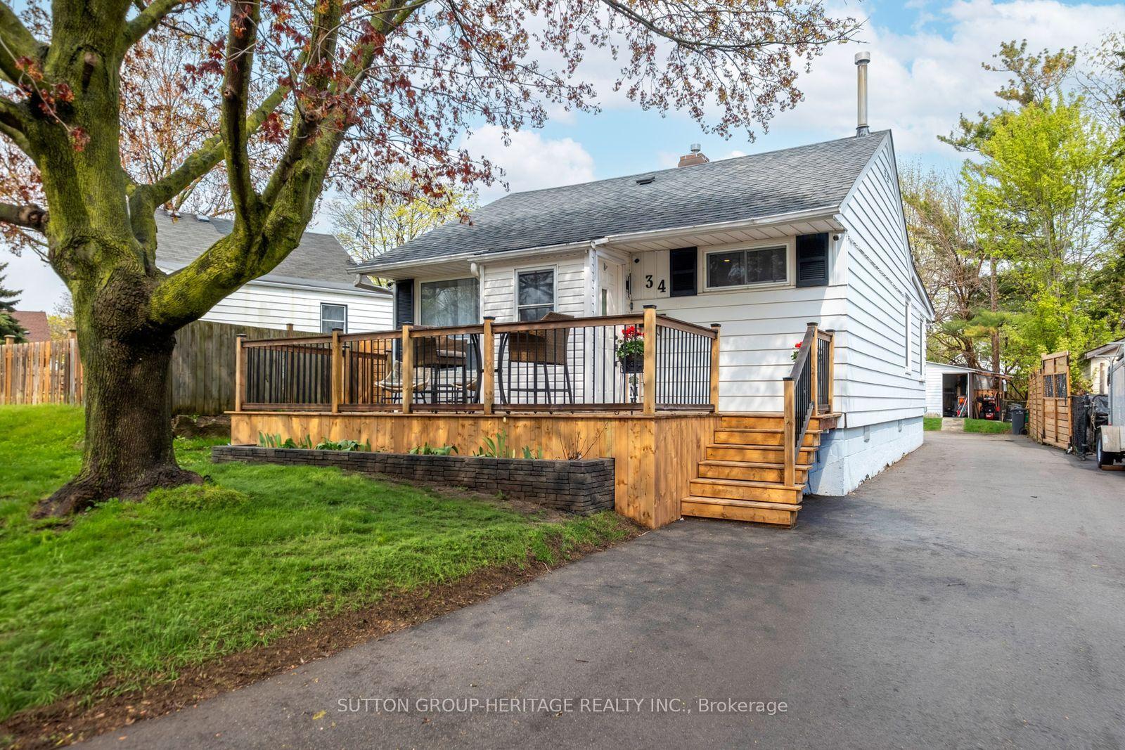 34 Maple Street — photo 1