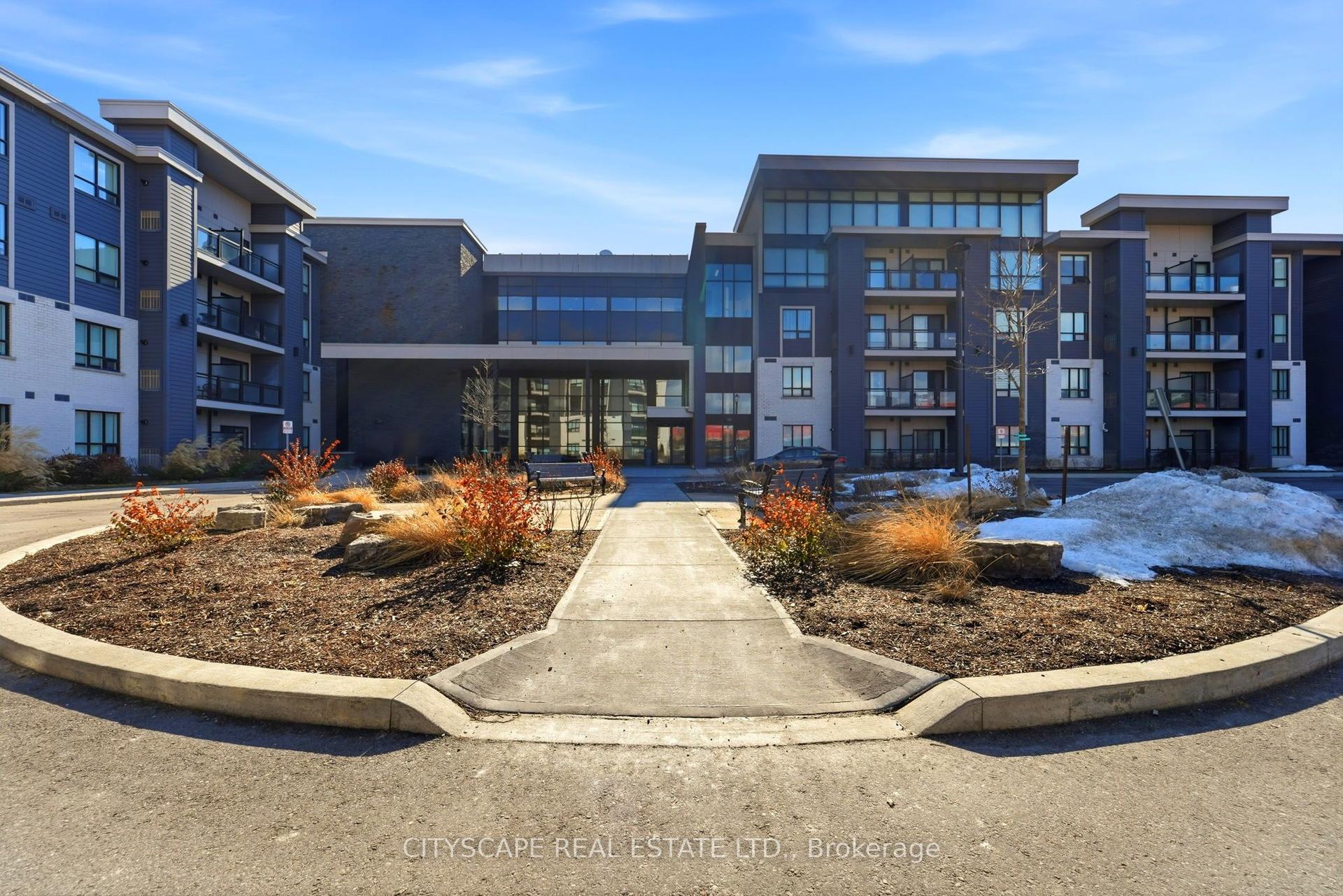 3170 Erin Mills Parkway 429 #429 — photo 1