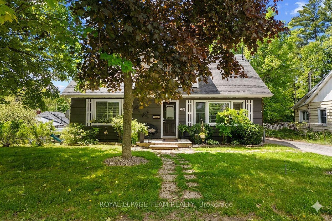 130 Hayes Street — photo 1