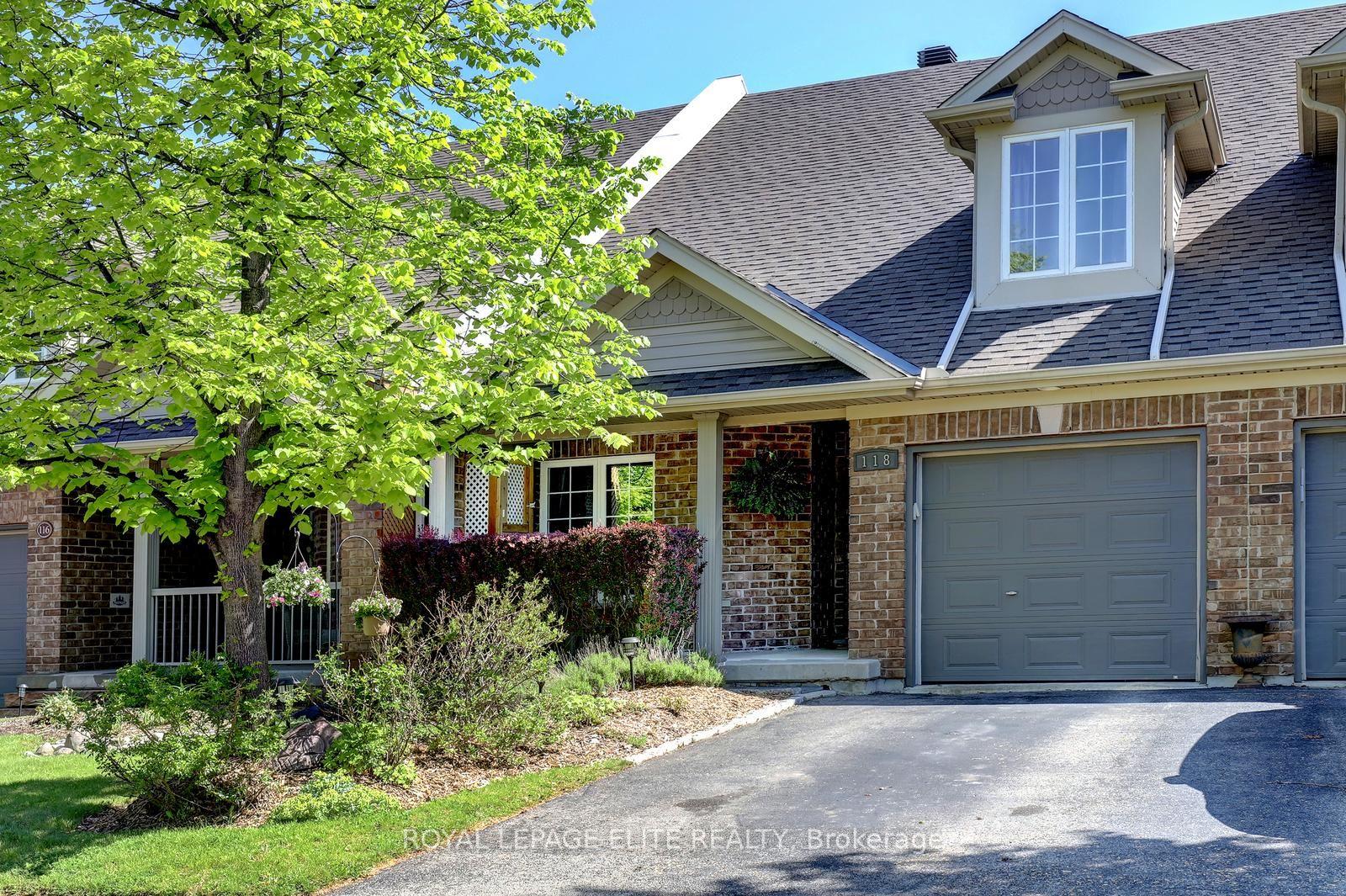 118 Lynch Circle, Guelph — Townhouse for sale, photo 1