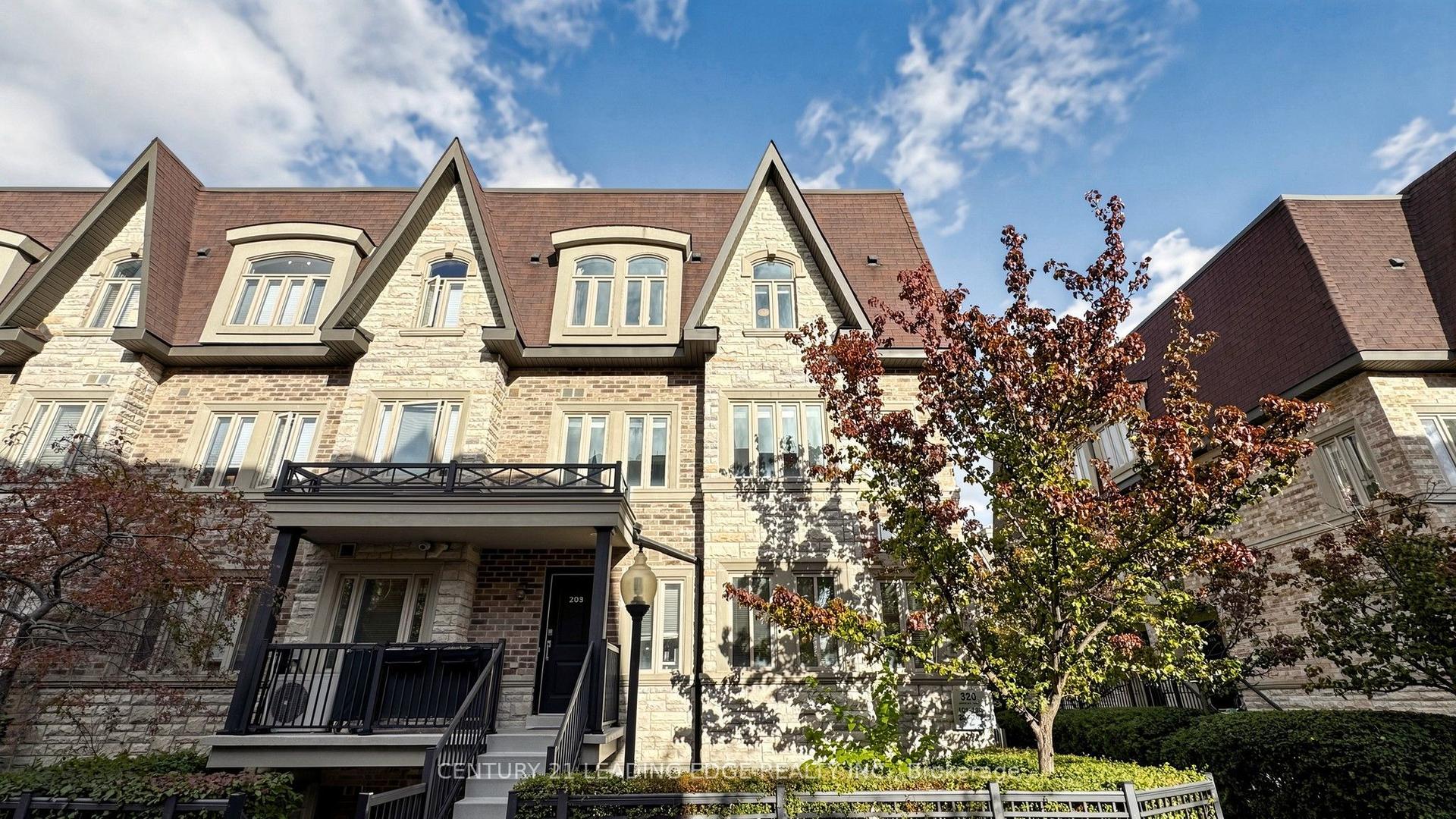 320 John Street 202 #202, Markham — Condo Town for lease, photo 1