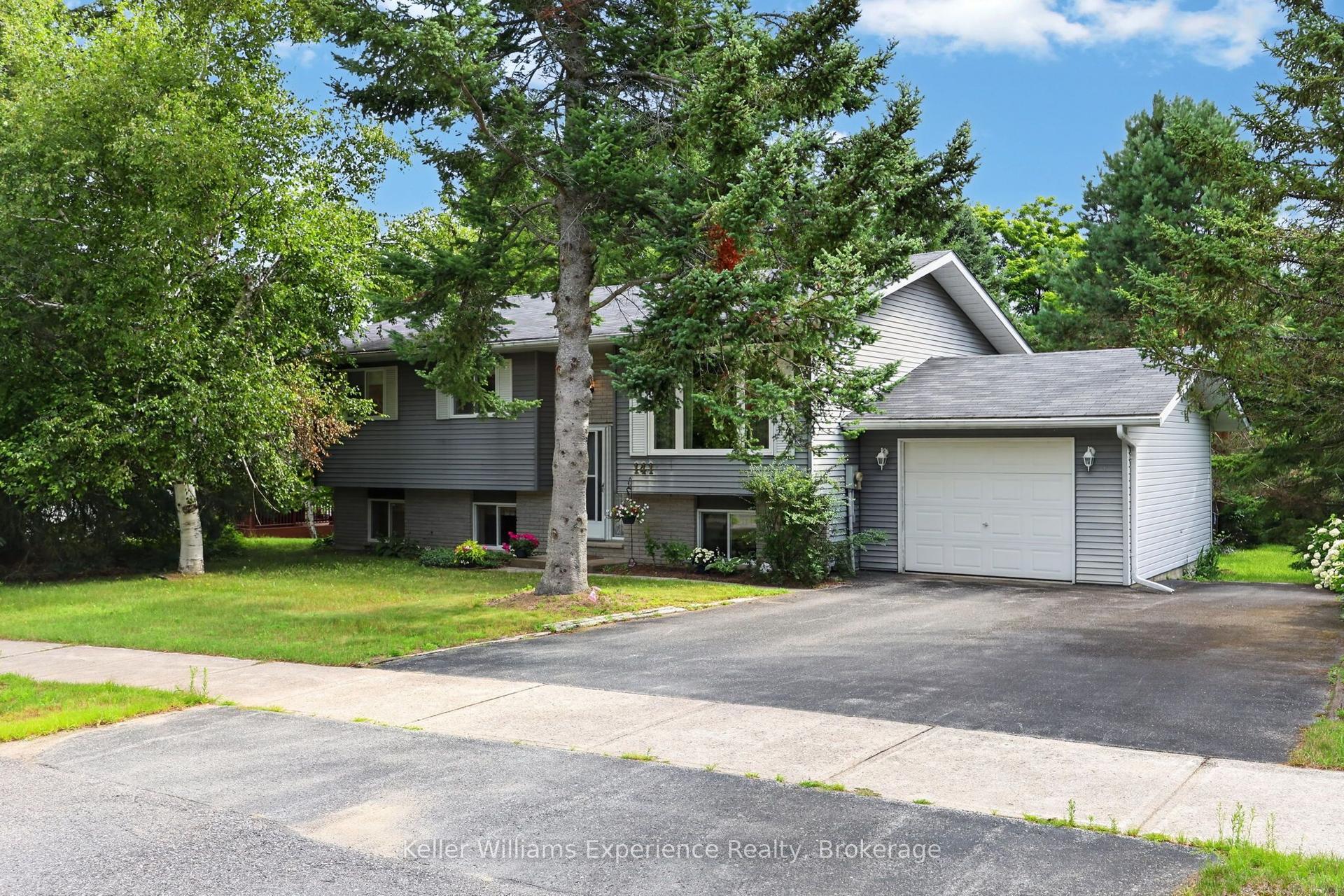 141 Meadow Heights Drive, Bracebridge — Detached for sale, photo 1