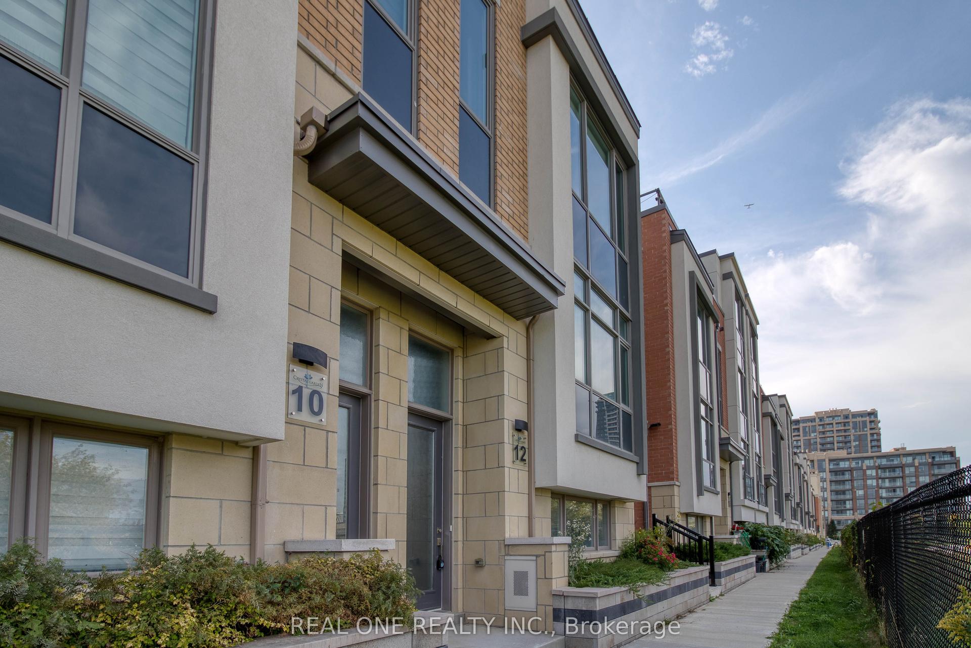 12 Teasel Way, Markham — Townhouse for lease, photo 1