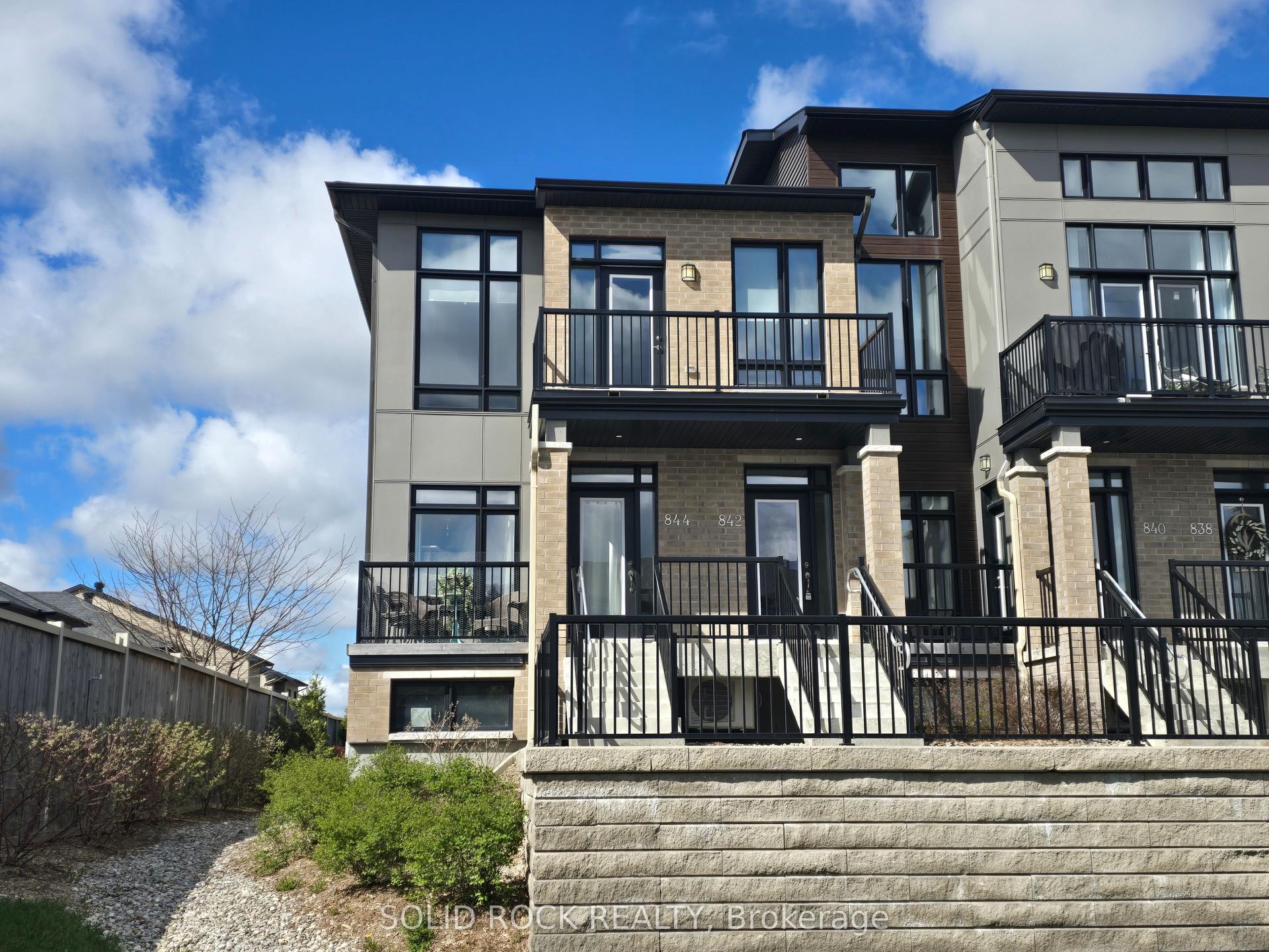 844 Ralph Hennessy Avenue — photo 1