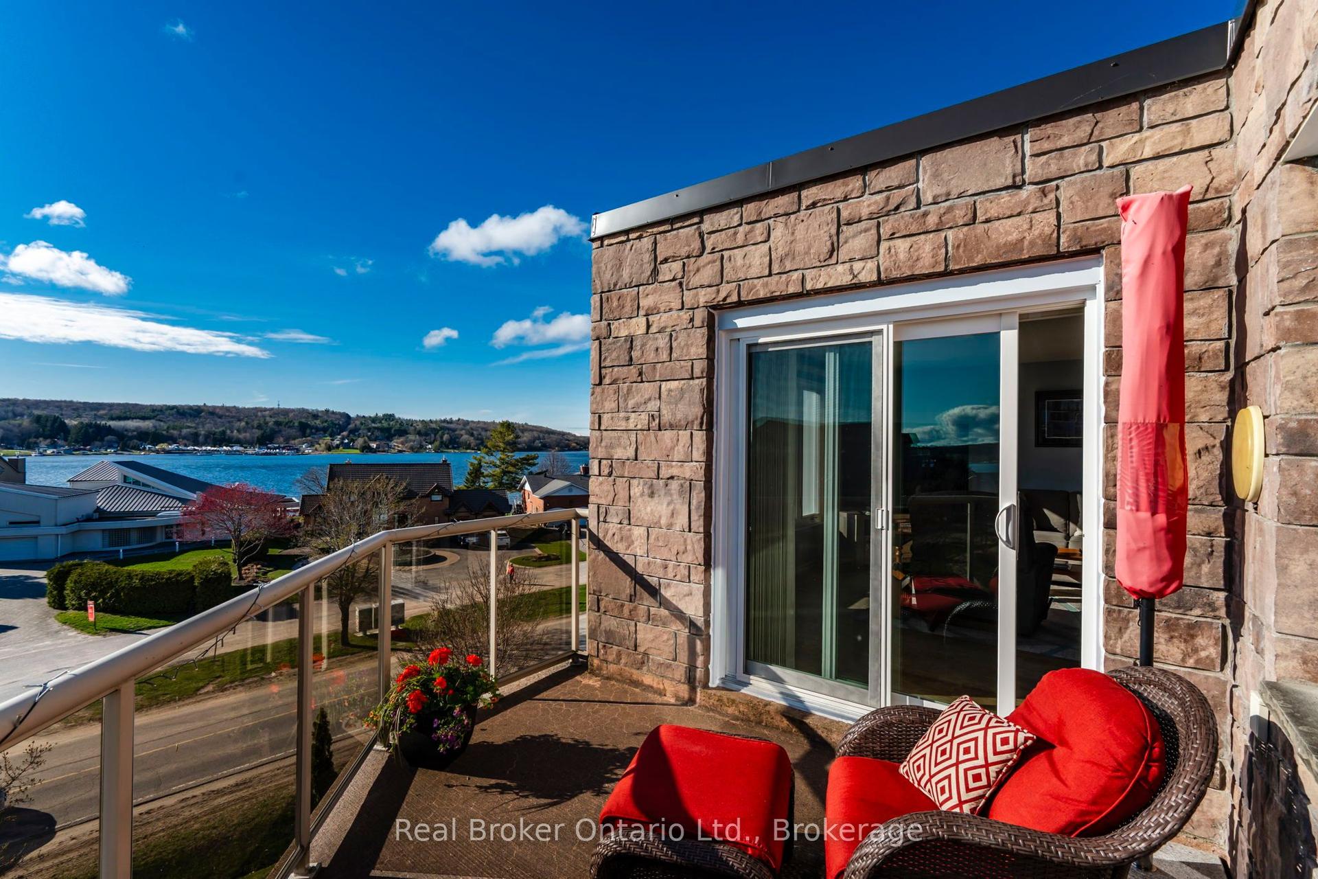 11 Beck Boulevard 402 #402, Penetanguishene — Condo for sale, photo 1
