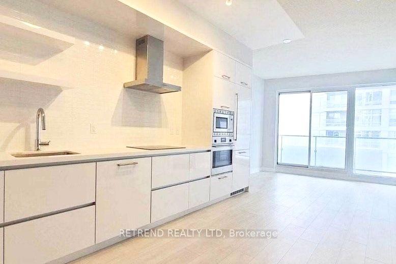 2221 Yonge Street 2504 #2504 — photo 1