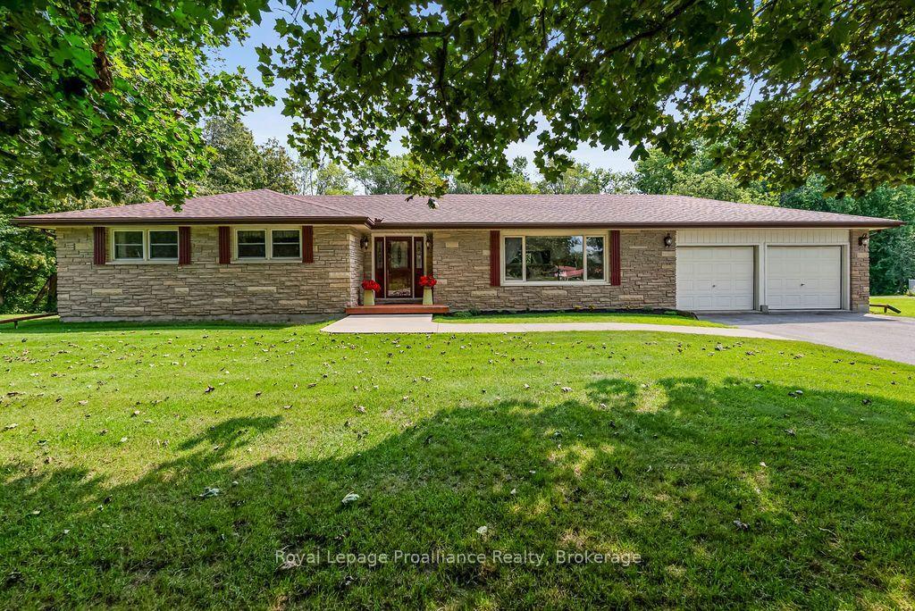794 Foxboro Stirling Road, Quinte West — Detached for sale, photo 1
