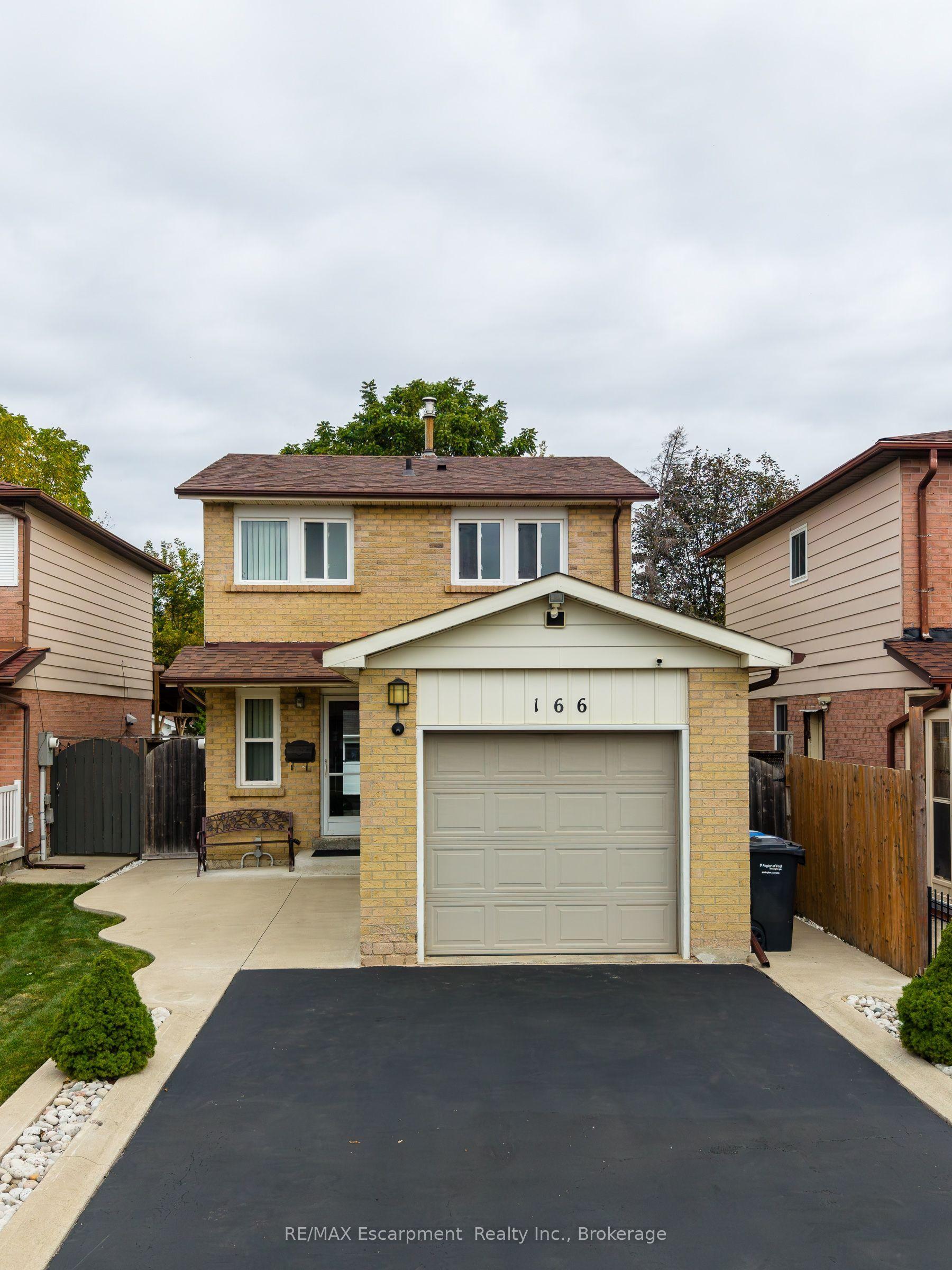 166 Martindale Crescent, Brampton — Detached for sale, photo 1