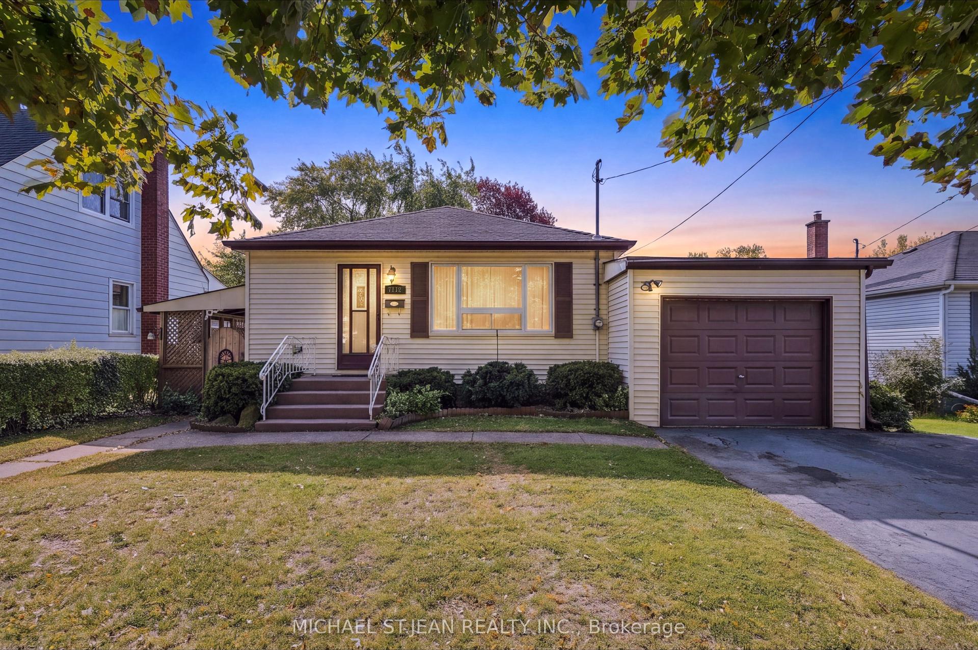 7112 Dunn Street, Niagara Falls — Detached for sale, photo 1