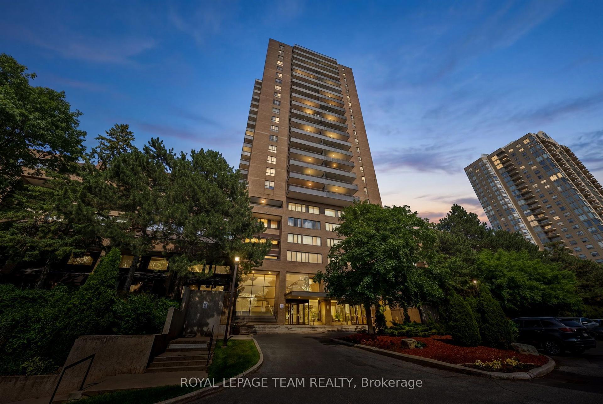 515 St Laurent Boulevard 912 #912, Manor Park - Cardinal Glen and Area — Condo for sale, photo 1