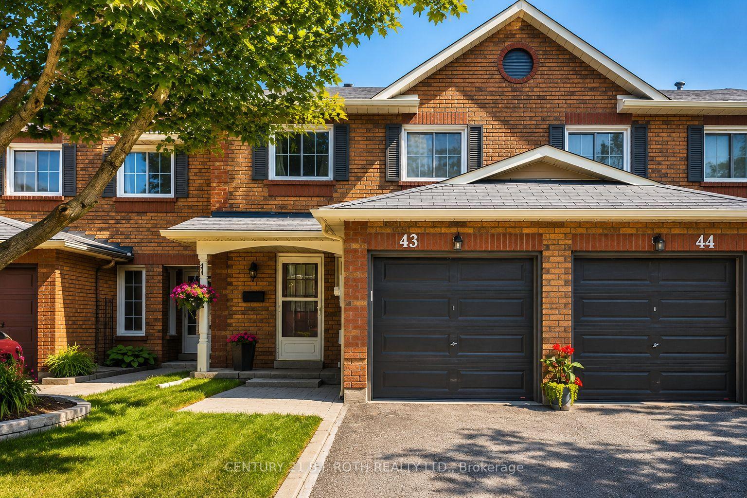165 Kozlov Street 43 #43, Barrie — Condo Town for sale, photo 1