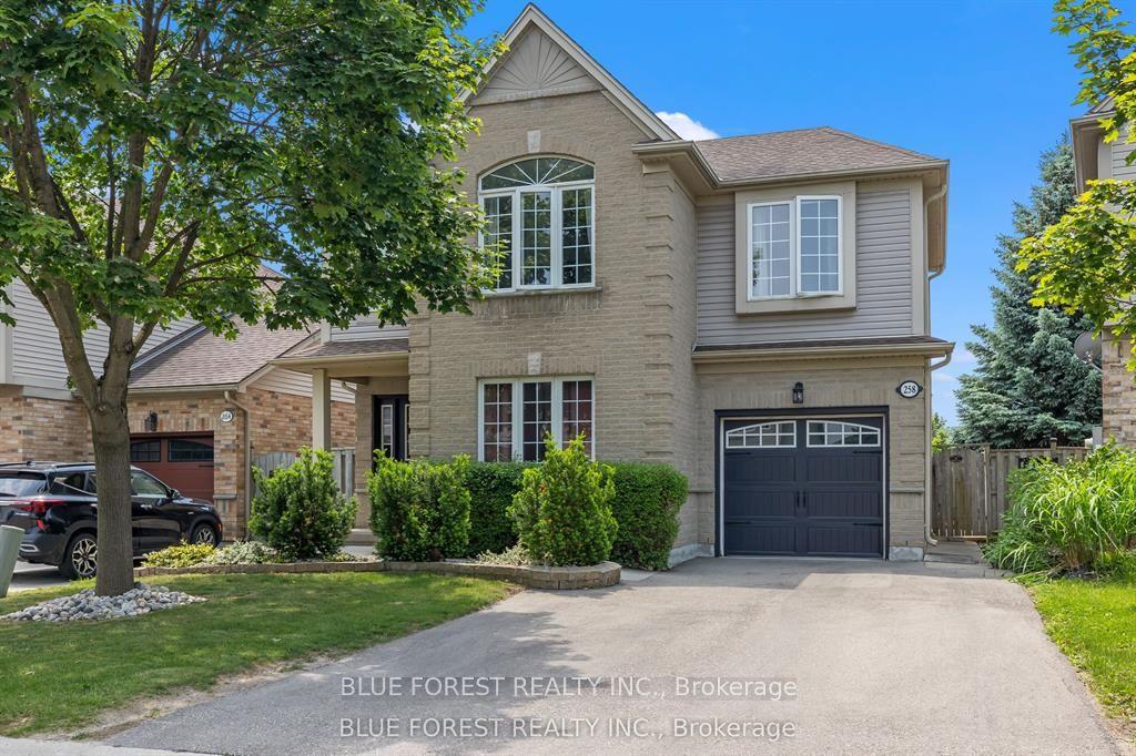 258 South Leaksdale Circle — photo 1