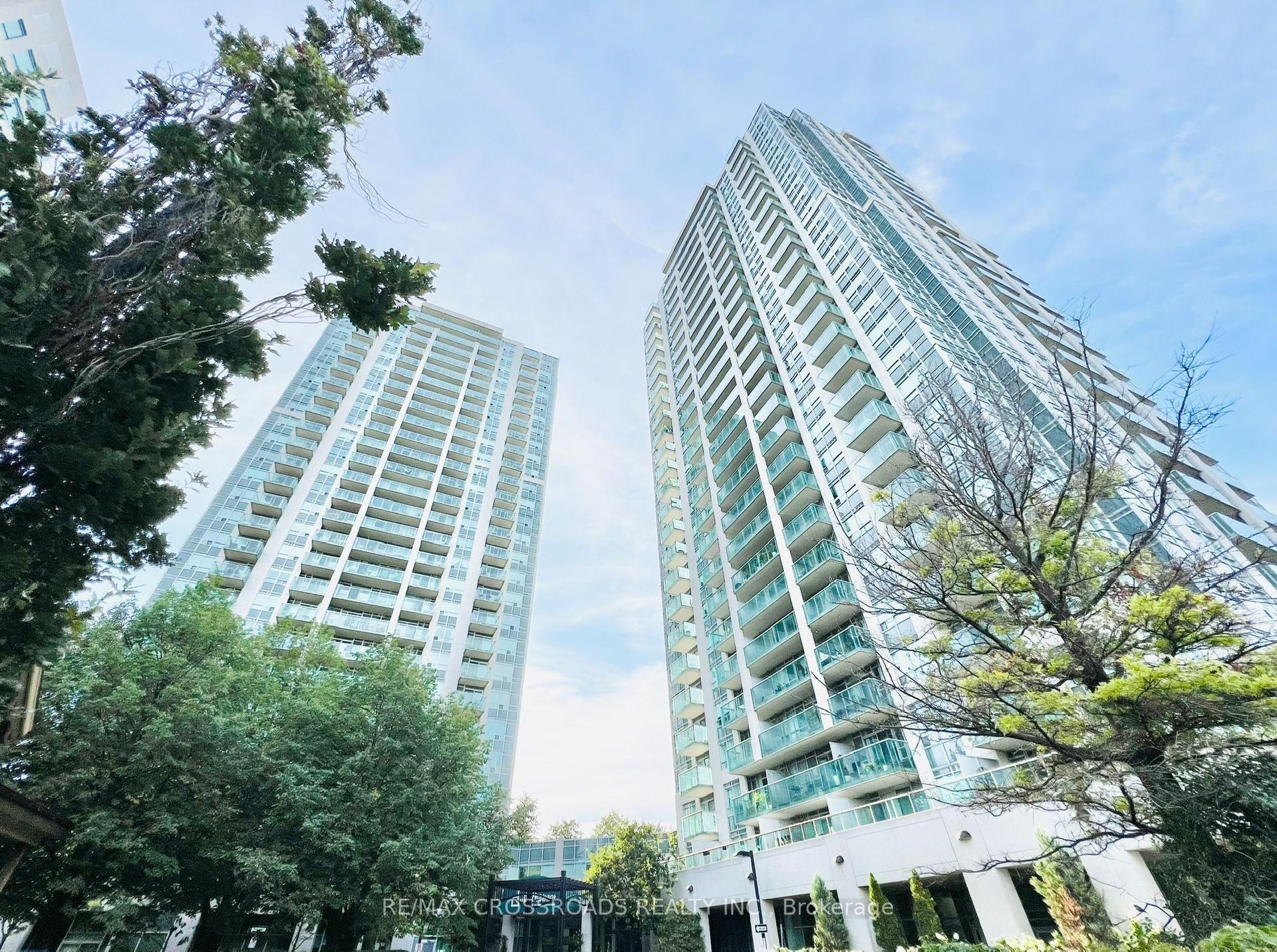 16 Harrison Garden Boulevard Ph 10 #Ph 10, Toronto — Condo for lease, photo 1
