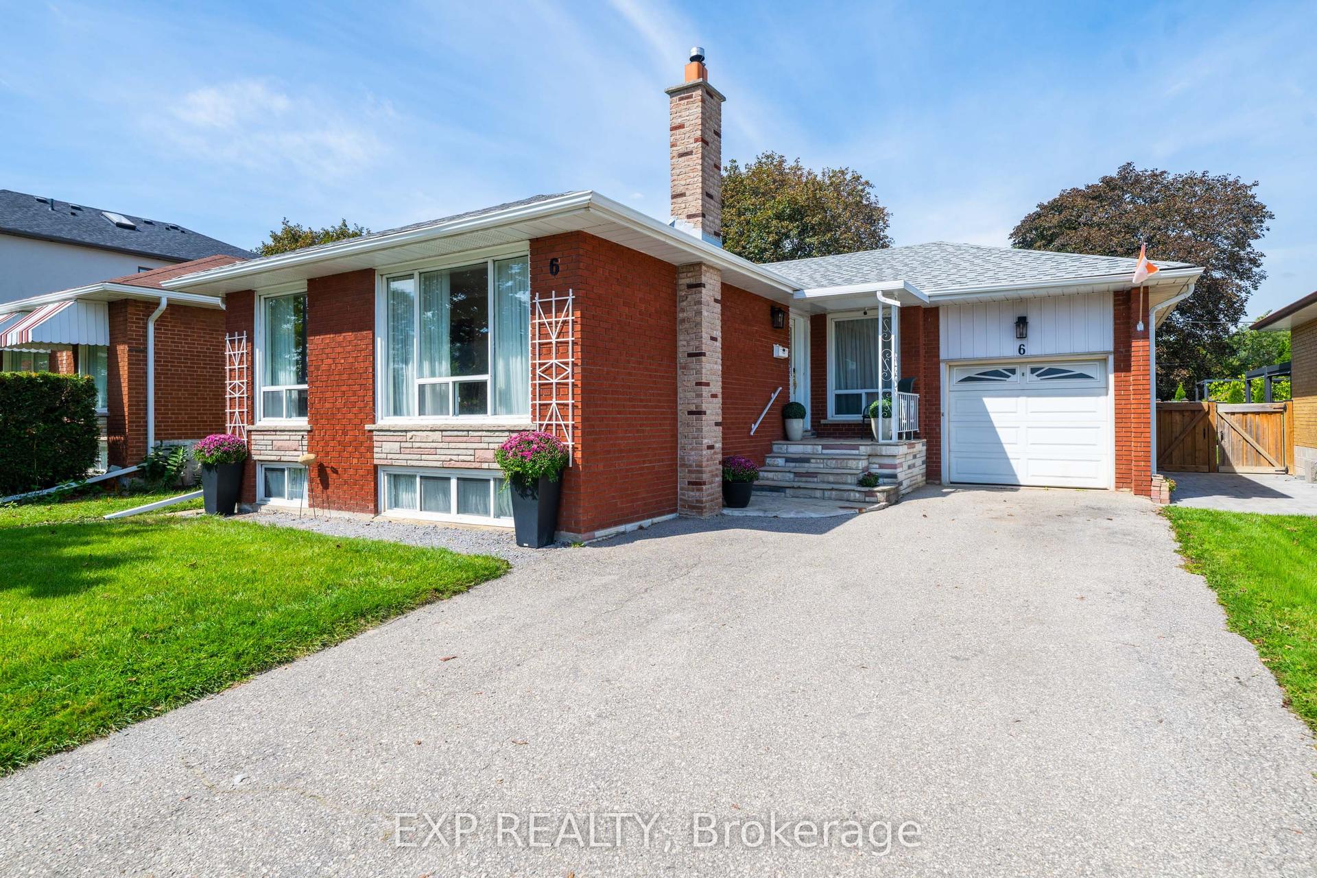 6 Jardine Place, Toronto — Detached for sale, photo 1
