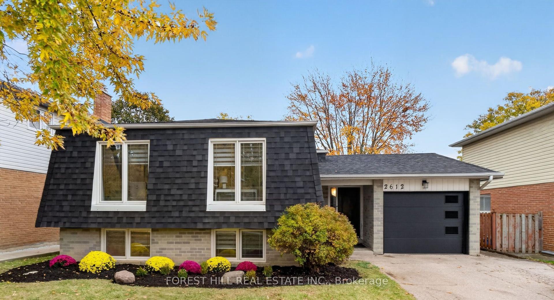 2612 Council Ring Road, Mississauga — Detached for sale, photo 1