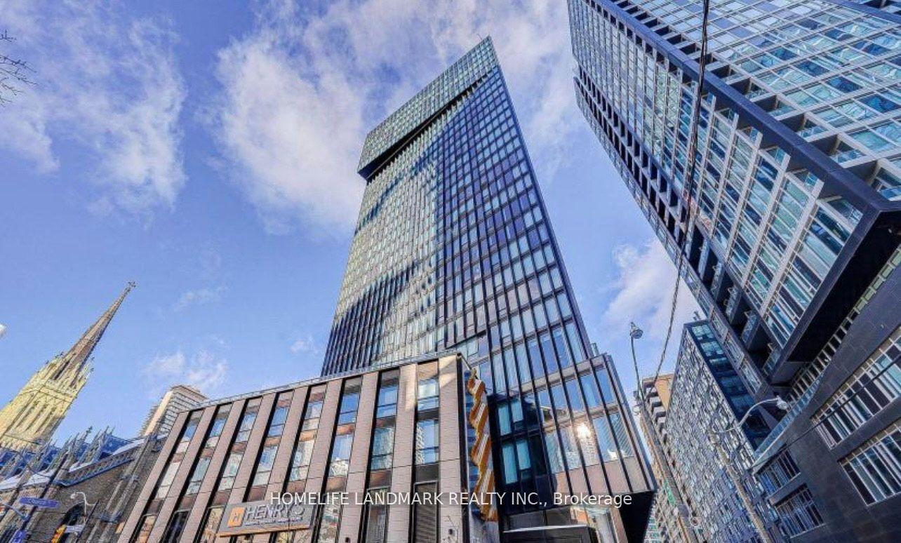 60 Shuter Street 2211 #2211 — photo 1