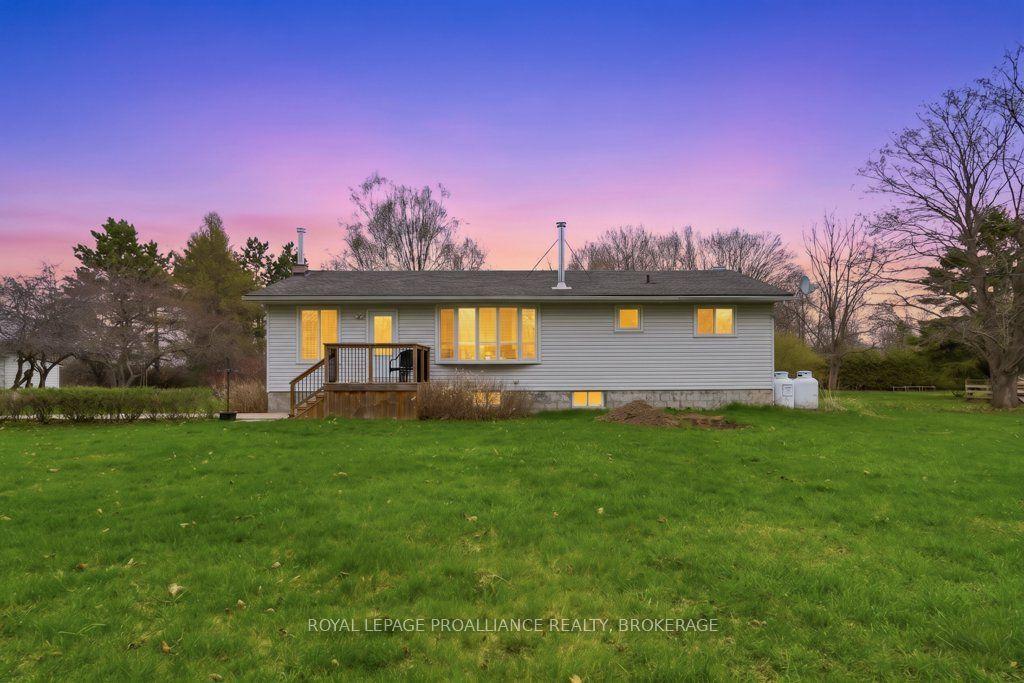 527 Bush Road — photo 1