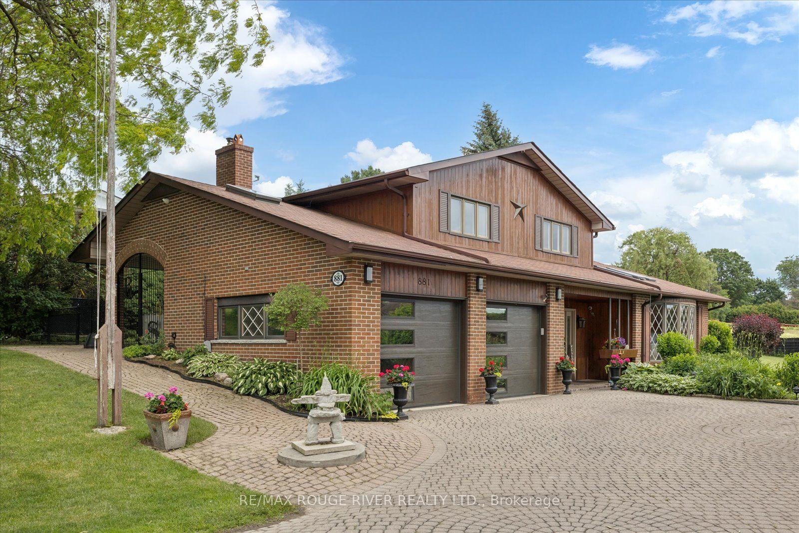 881 Swiss Heights Drive — photo 1