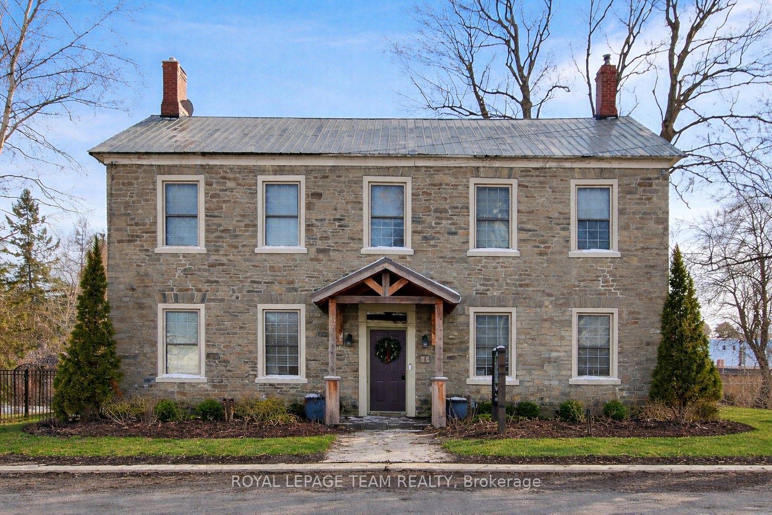 6 Spencer Street S — photo 1