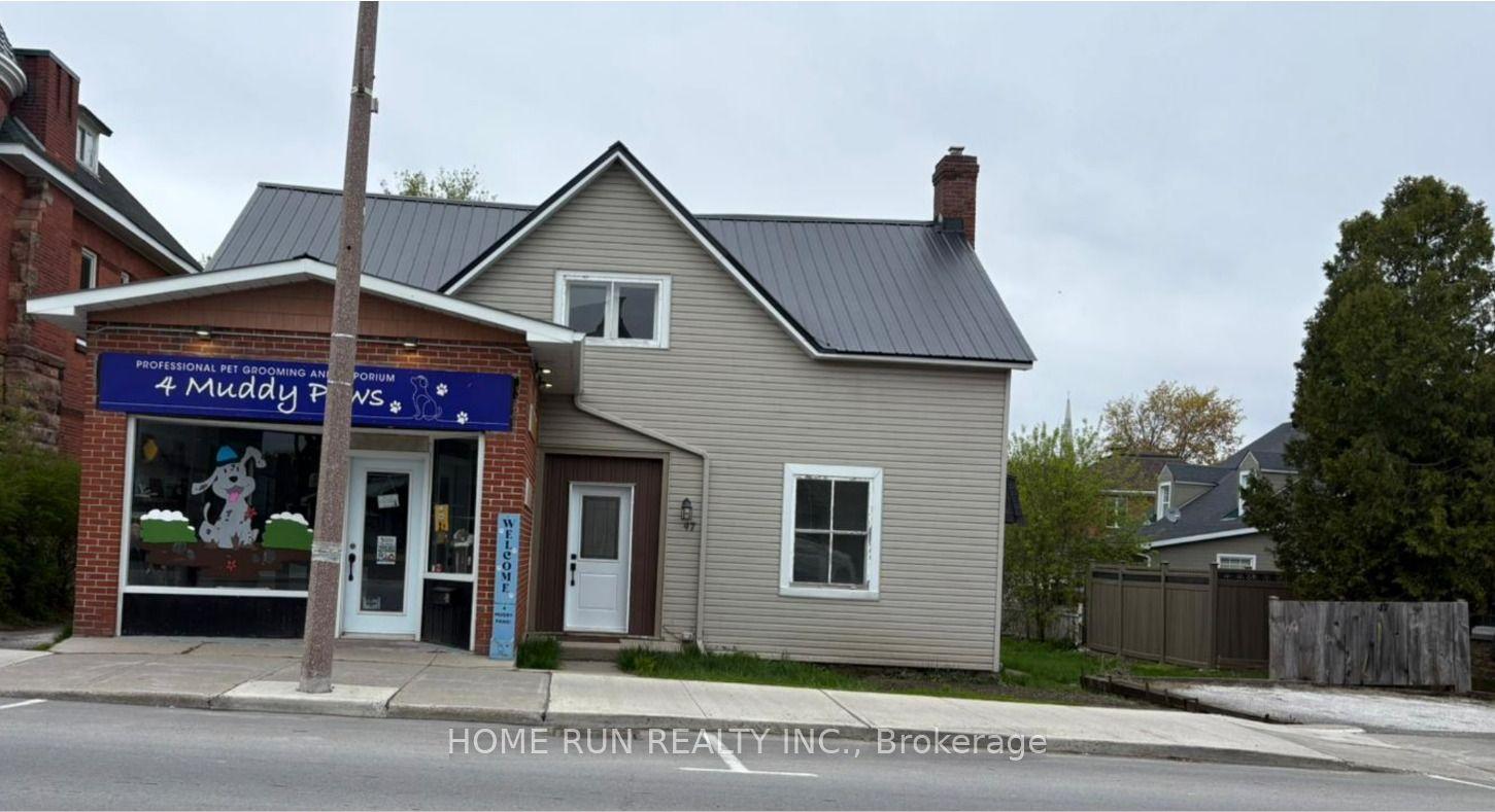47 Madawaska Street — photo 1