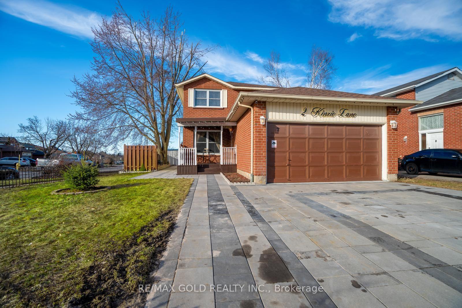 2 Kinzie Lane, Barrie — Detached for sale, photo 1