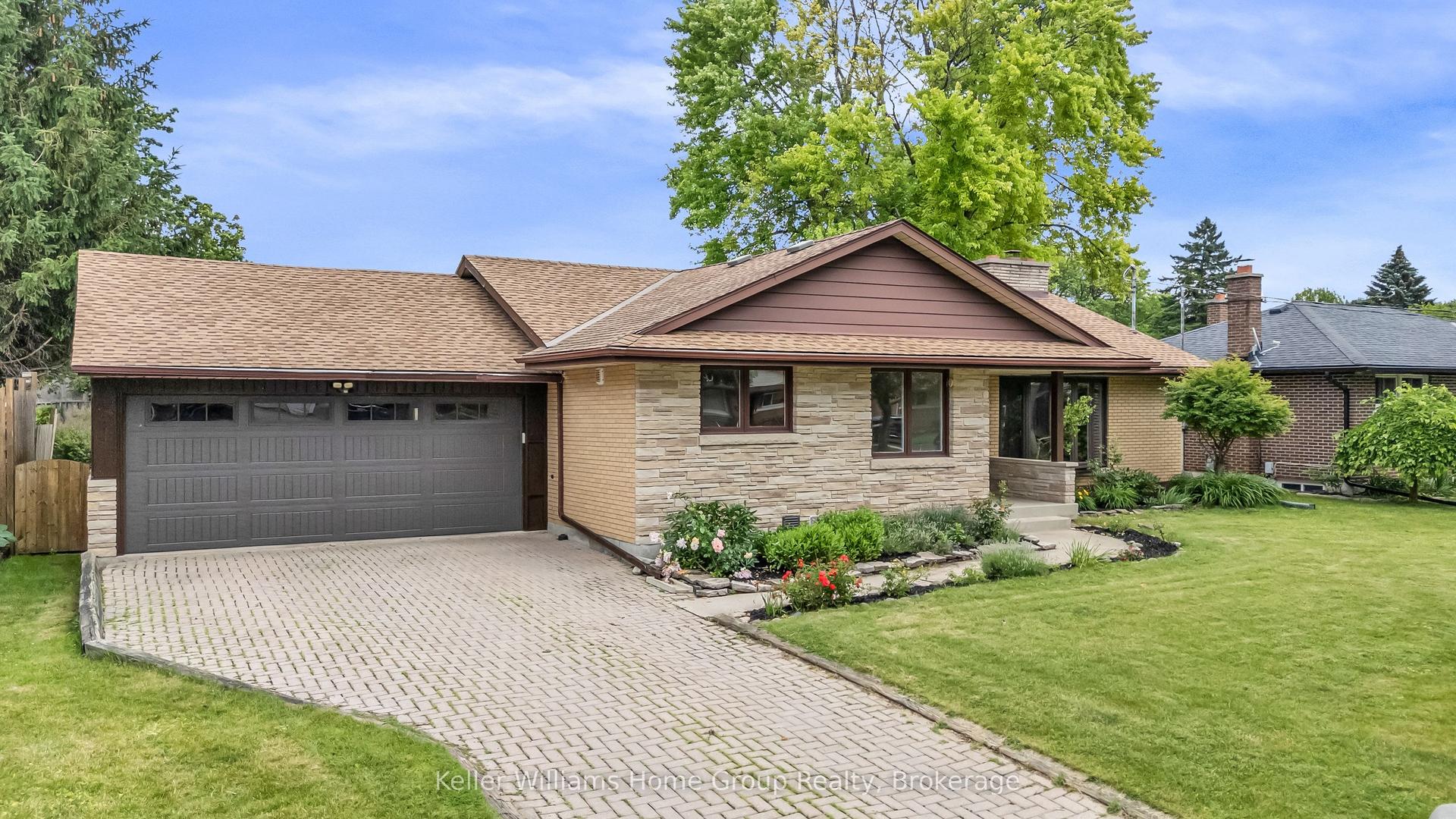 58 Reyburn Avenue — photo 1