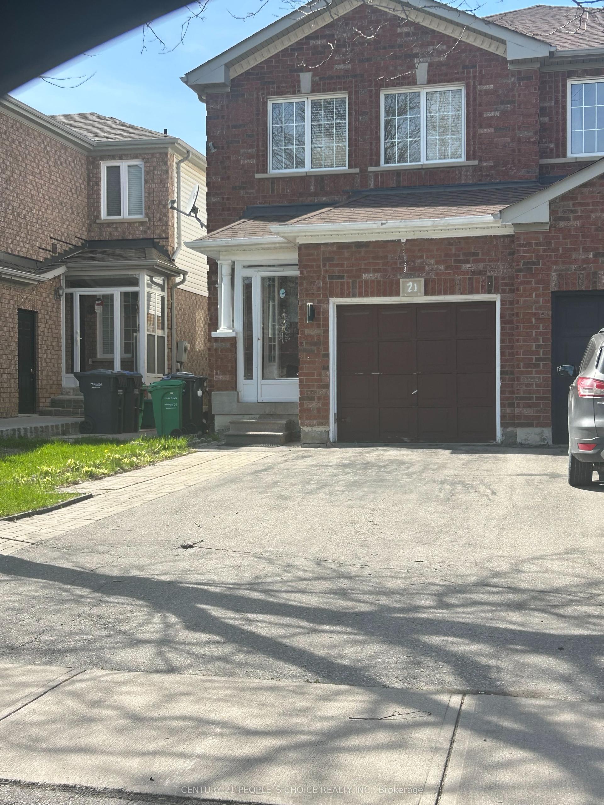 21 Cordgrass Crescent — photo 1