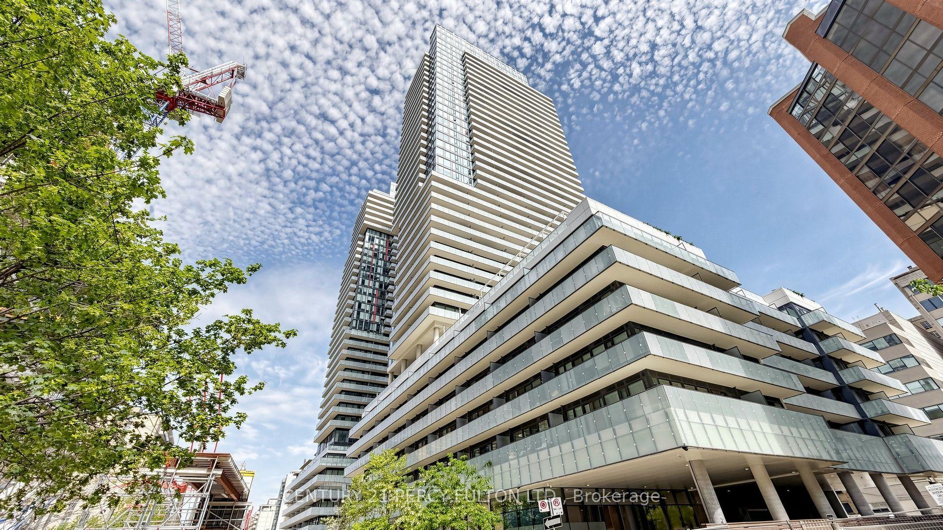 161 Roehampton Avenue 4207 #4207, Toronto — Condo for lease, photo 1