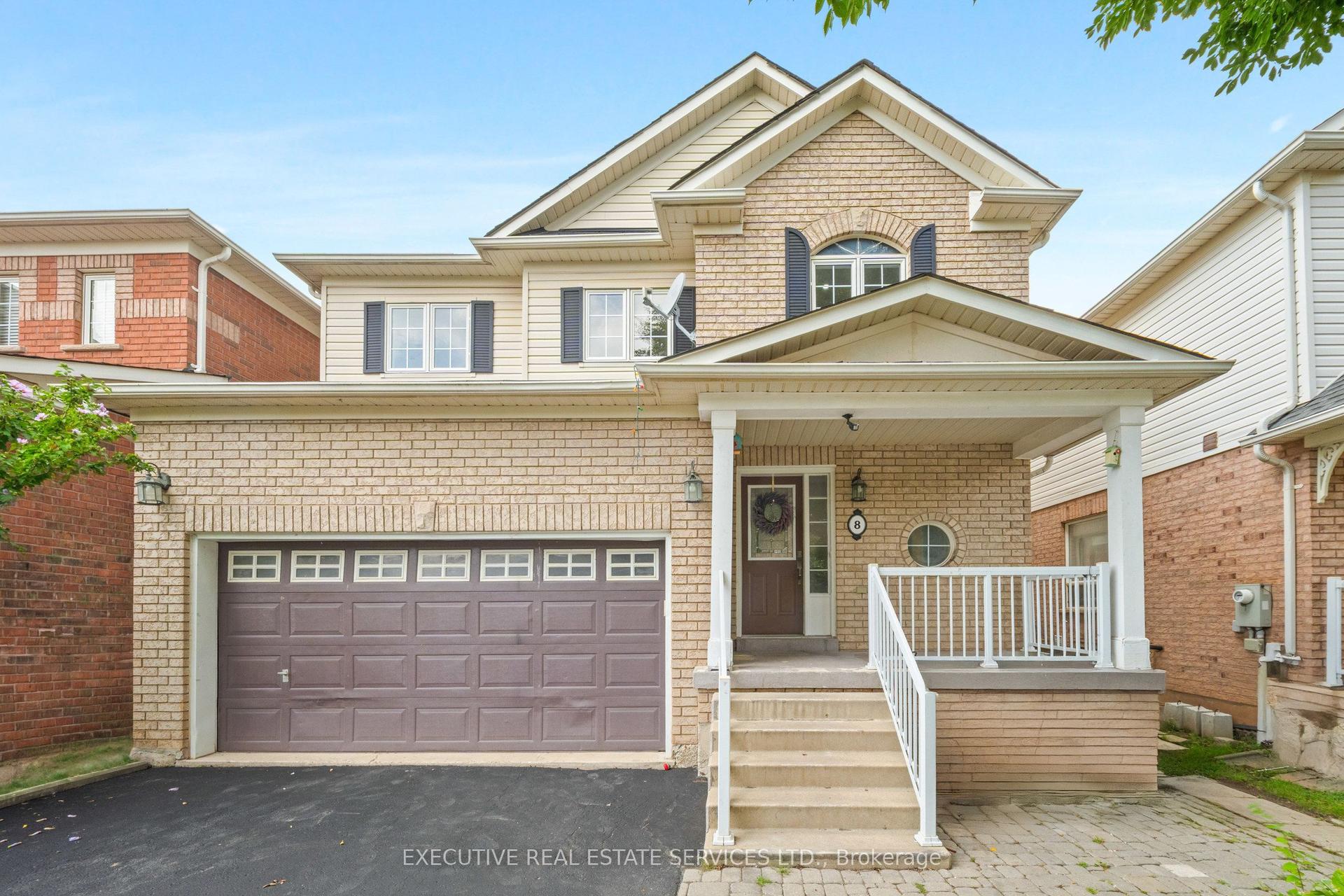 8 Spencer Drive N, Brampton — Detached for sale, photo 1